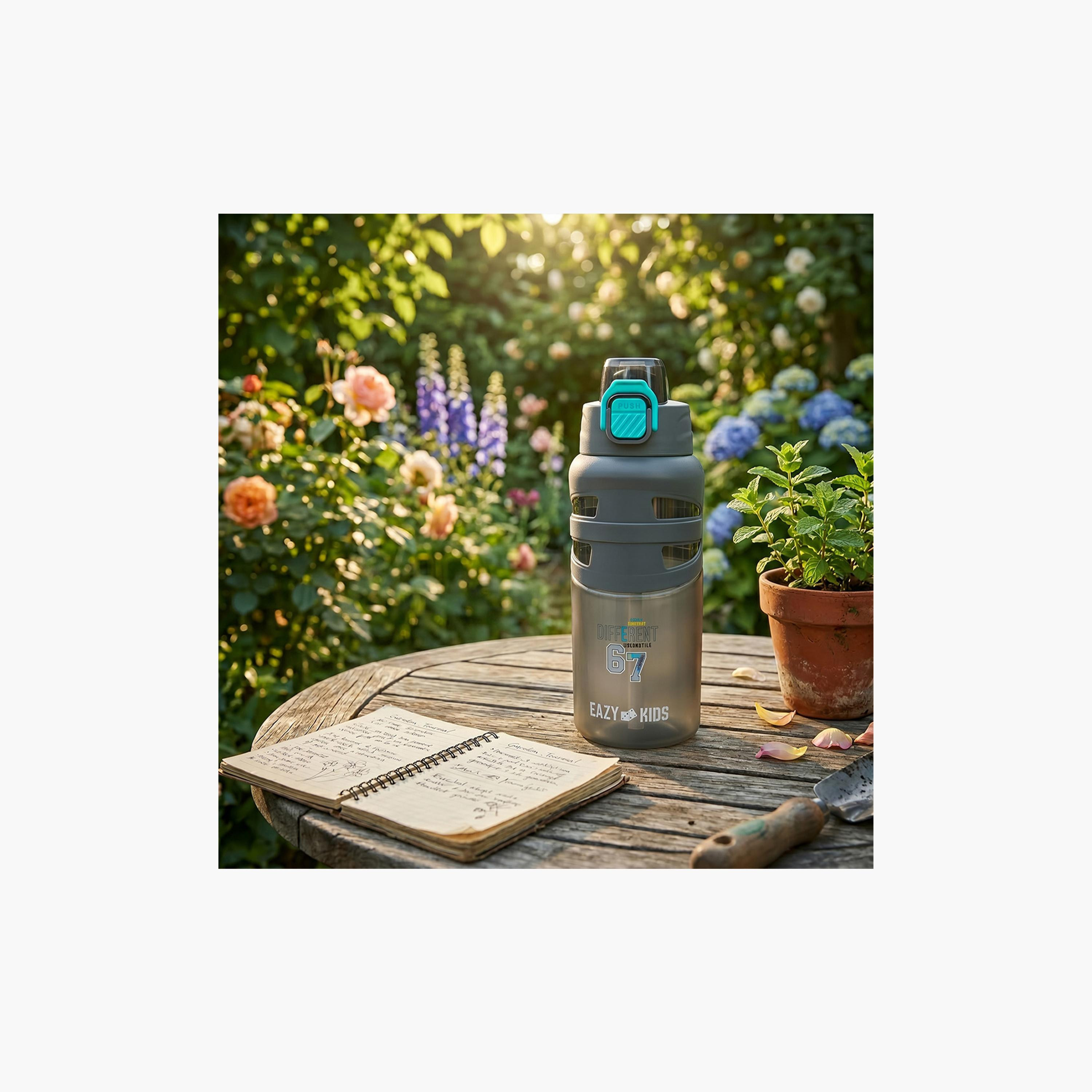 زجاجة مياه بغطاء قلاب وفوهة ومصاصة خالية من مادة BPA من إيزي كيدز - 750 مل-school-waterbottles-image-7