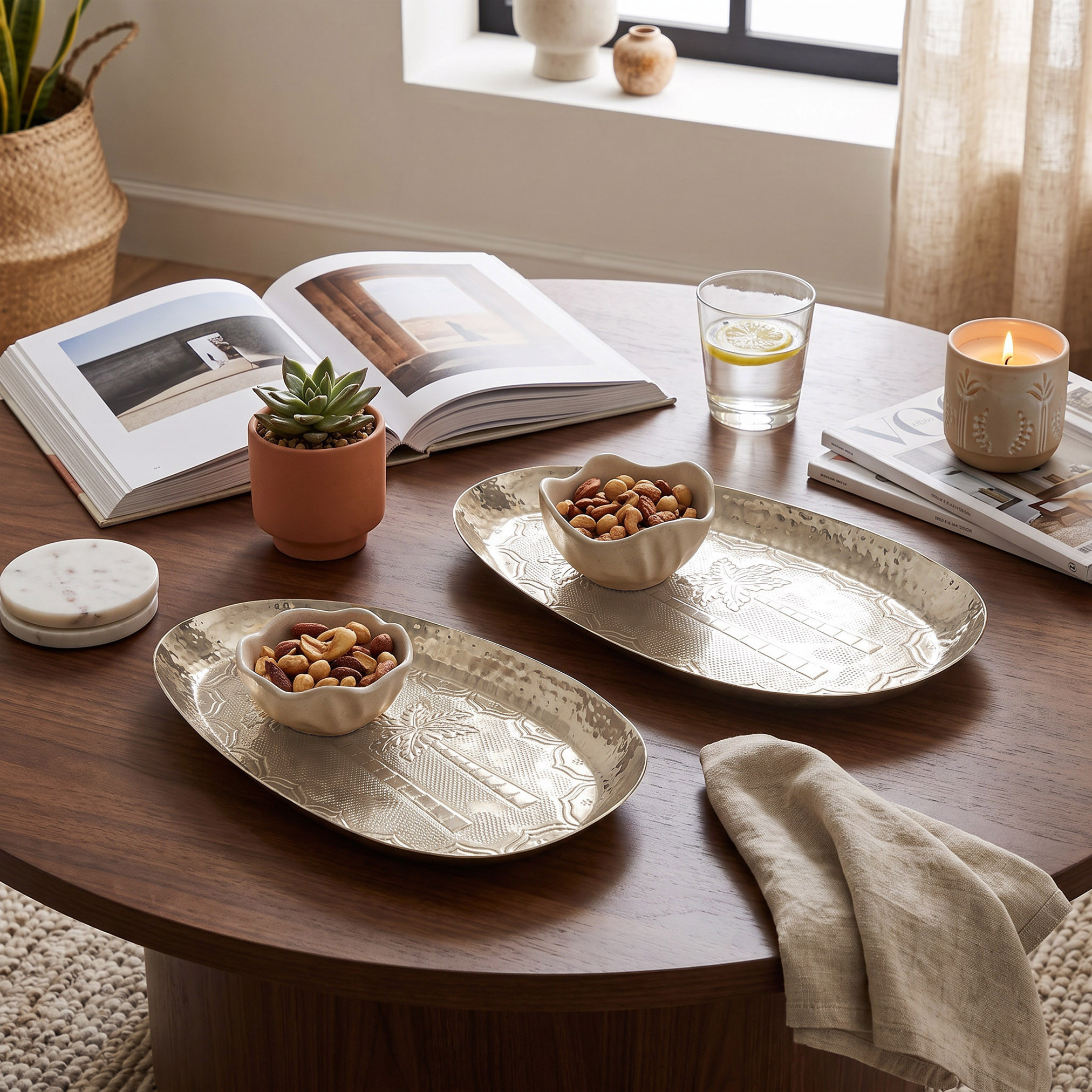 صينية ديكور بيضاوية منقوشة - 19x11 سم-household-decor-boxesandtrays-image-5