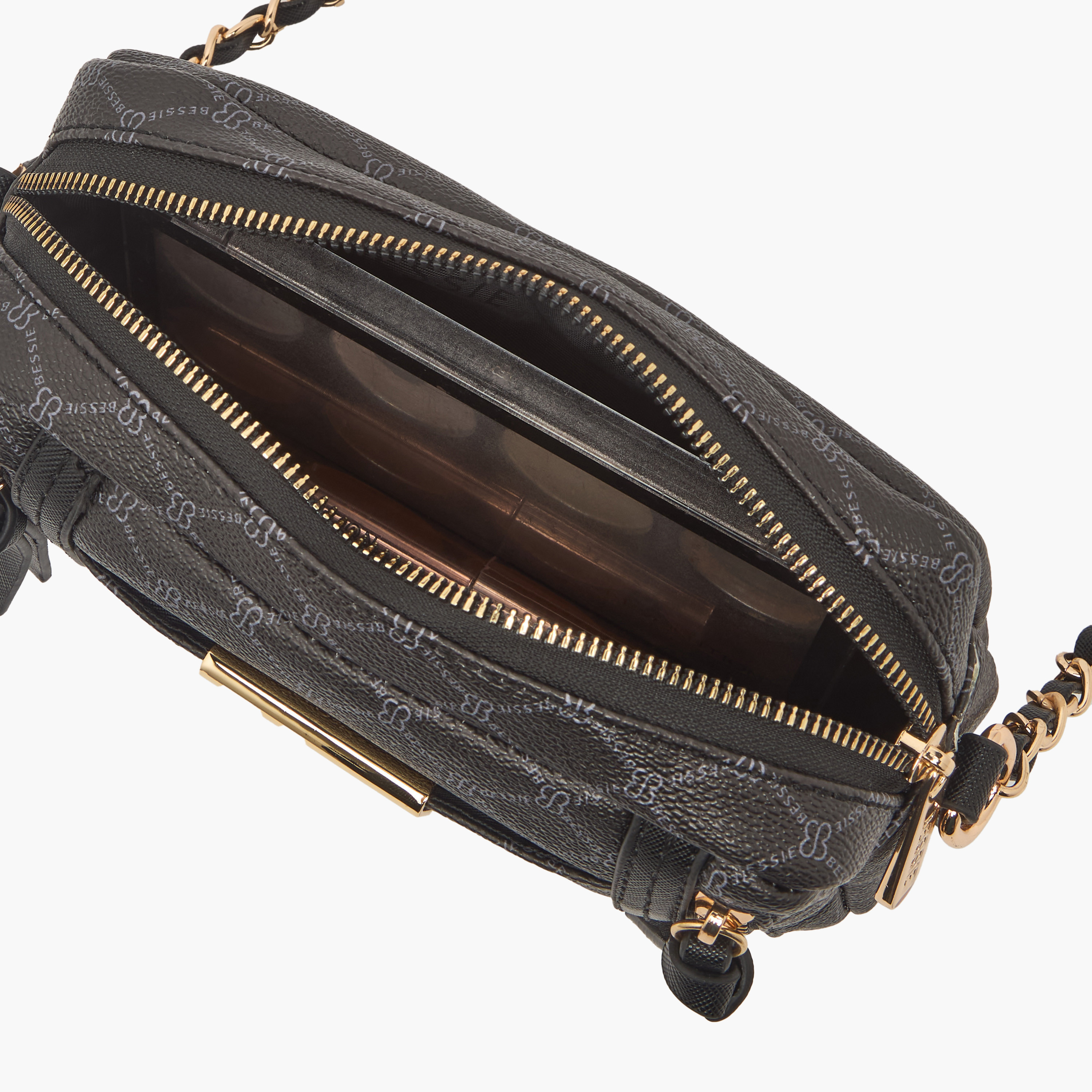 شنطة كروس بودي بطبعات مونوجرام مع حزام سلسلة من بيسي لندن-women-bagsandwallets-handbags-image-8