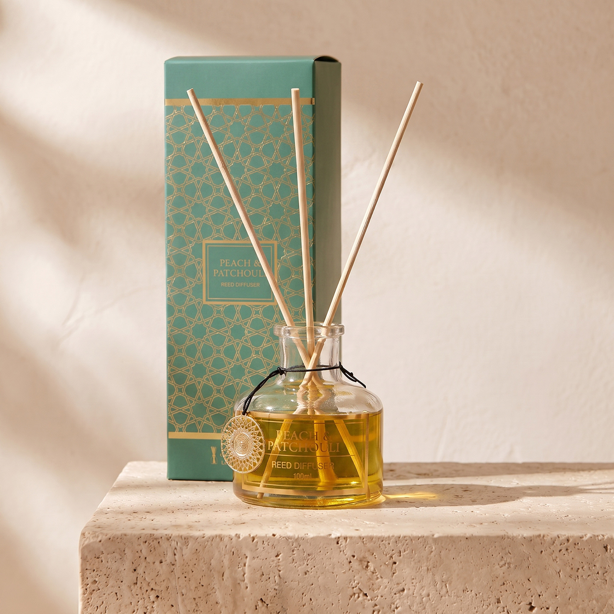 موزع عطور بأعواد ورائحة الخوخ والباتشولي - 100 مل-household-homefragrance-reeddiffusers-image-4