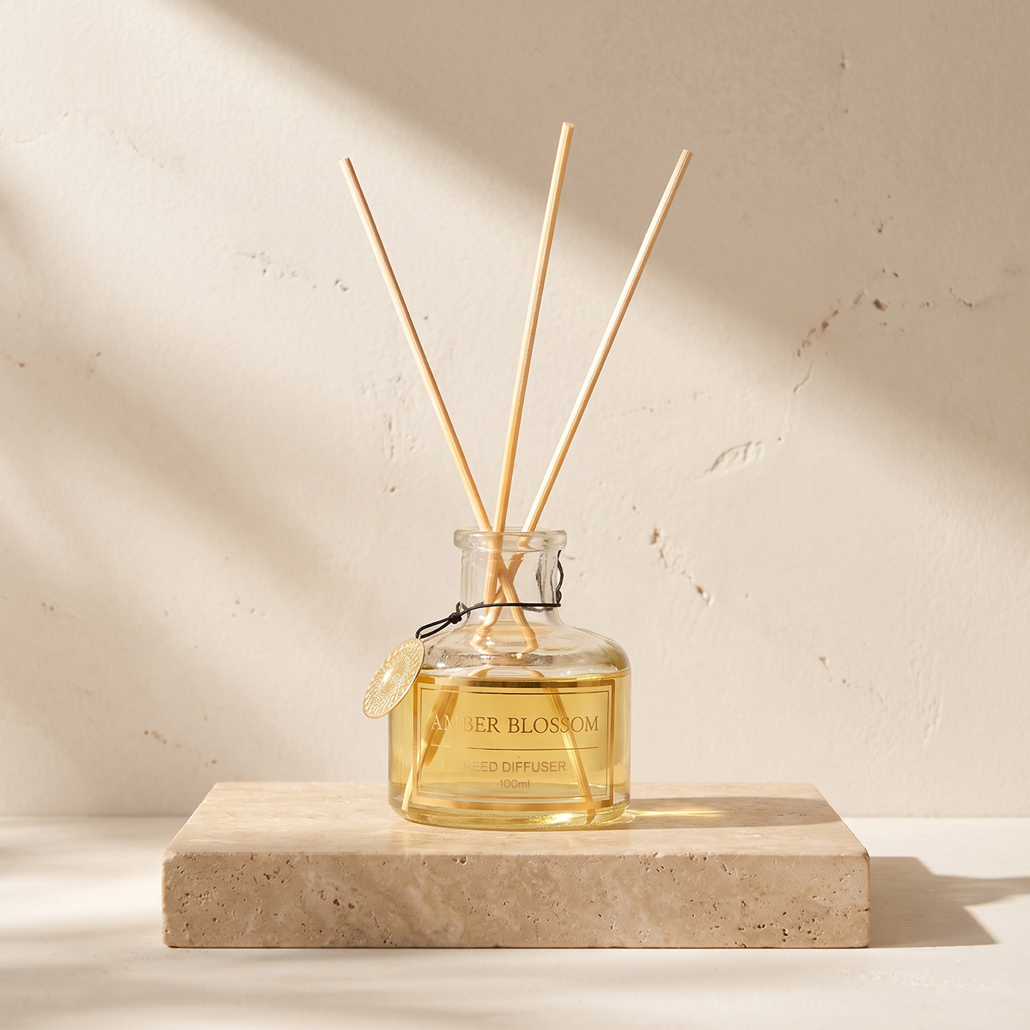 Oriental Bliss Amber Blossom Reed Diffuser - 100 ml-household-homefragrance-reeddiffusers-image-1