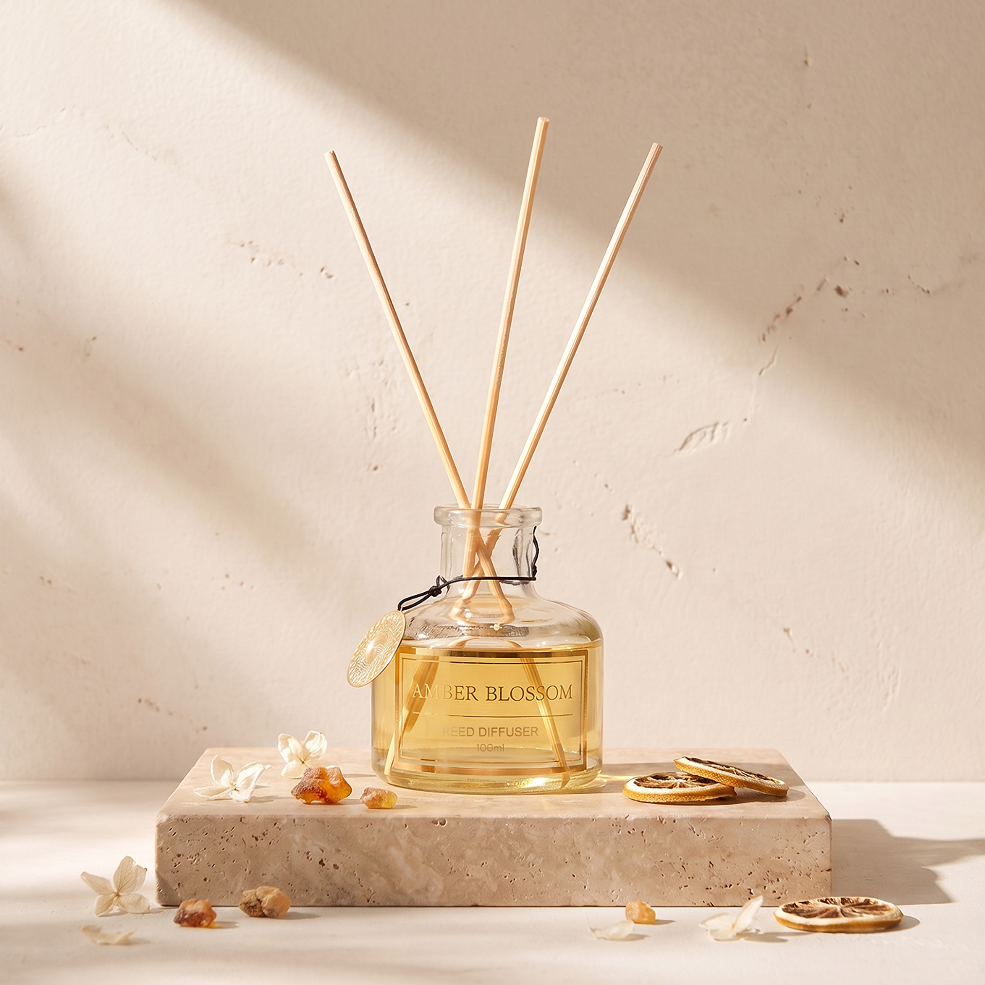 Oriental Bliss Amber Blossom Reed Diffuser - 100 ml-household-homefragrance-reeddiffusers-image-2