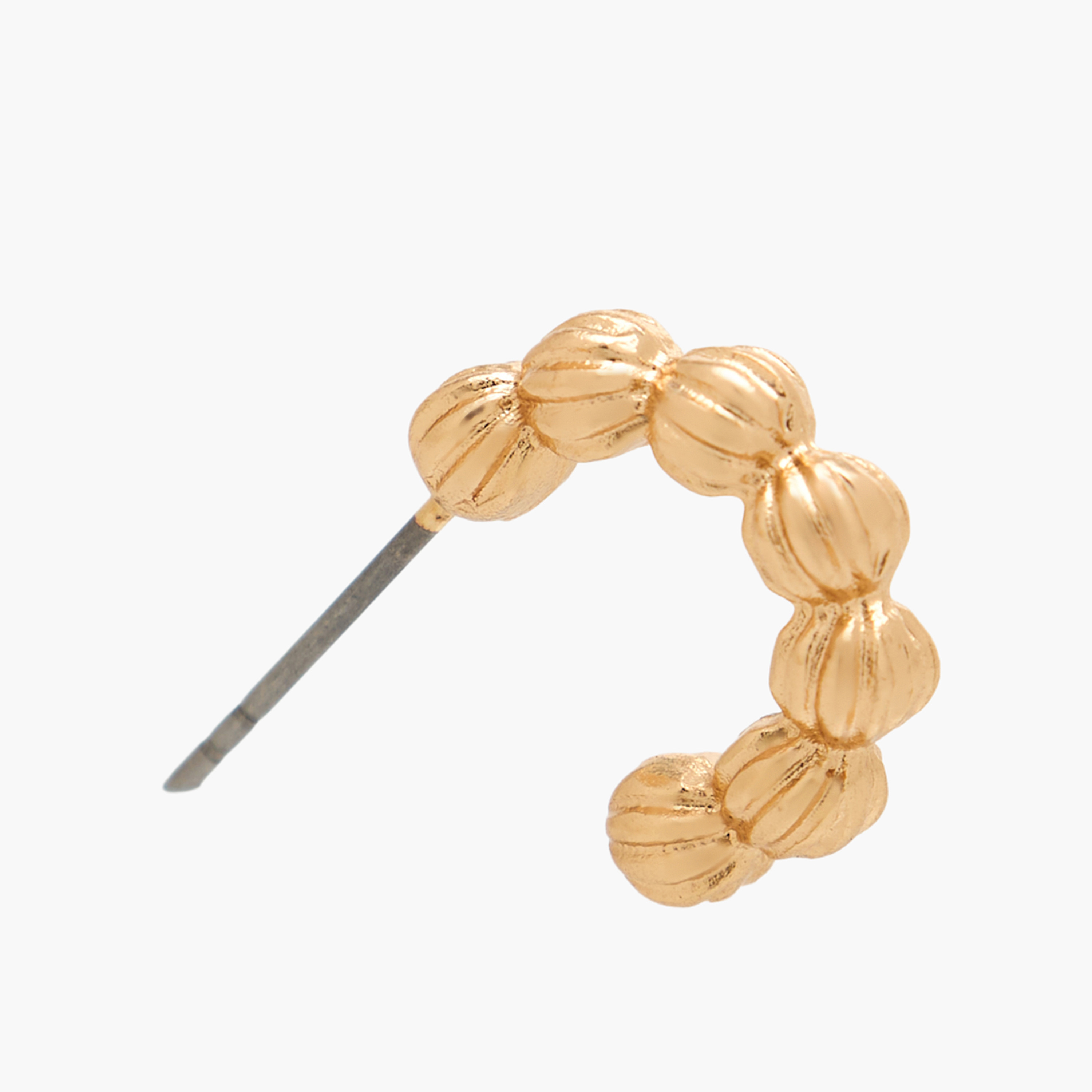 حلقان طوق بارزة الملمس بلون ذهبي ومكبس إغلاق خلفي - 3 قطع-women-watchesandjewellery-jewellery-earrings-image-6