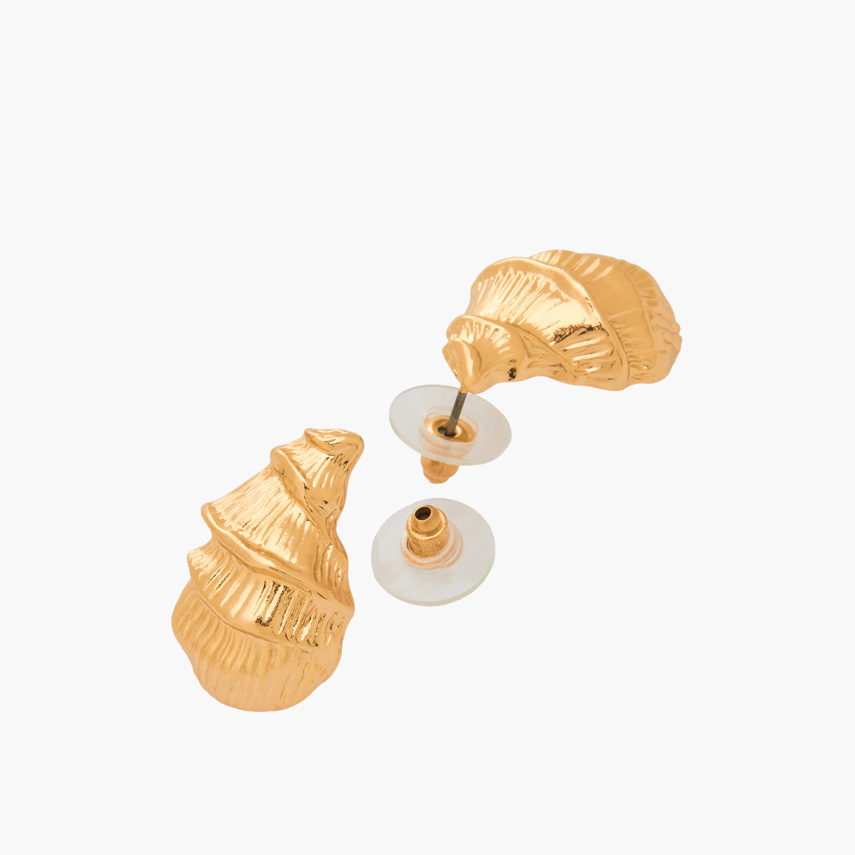حلق بتصميم صدف بلون ذهبي وإغلاق خلفي-women-watchesandjewellery-jewellery-earrings-image-4