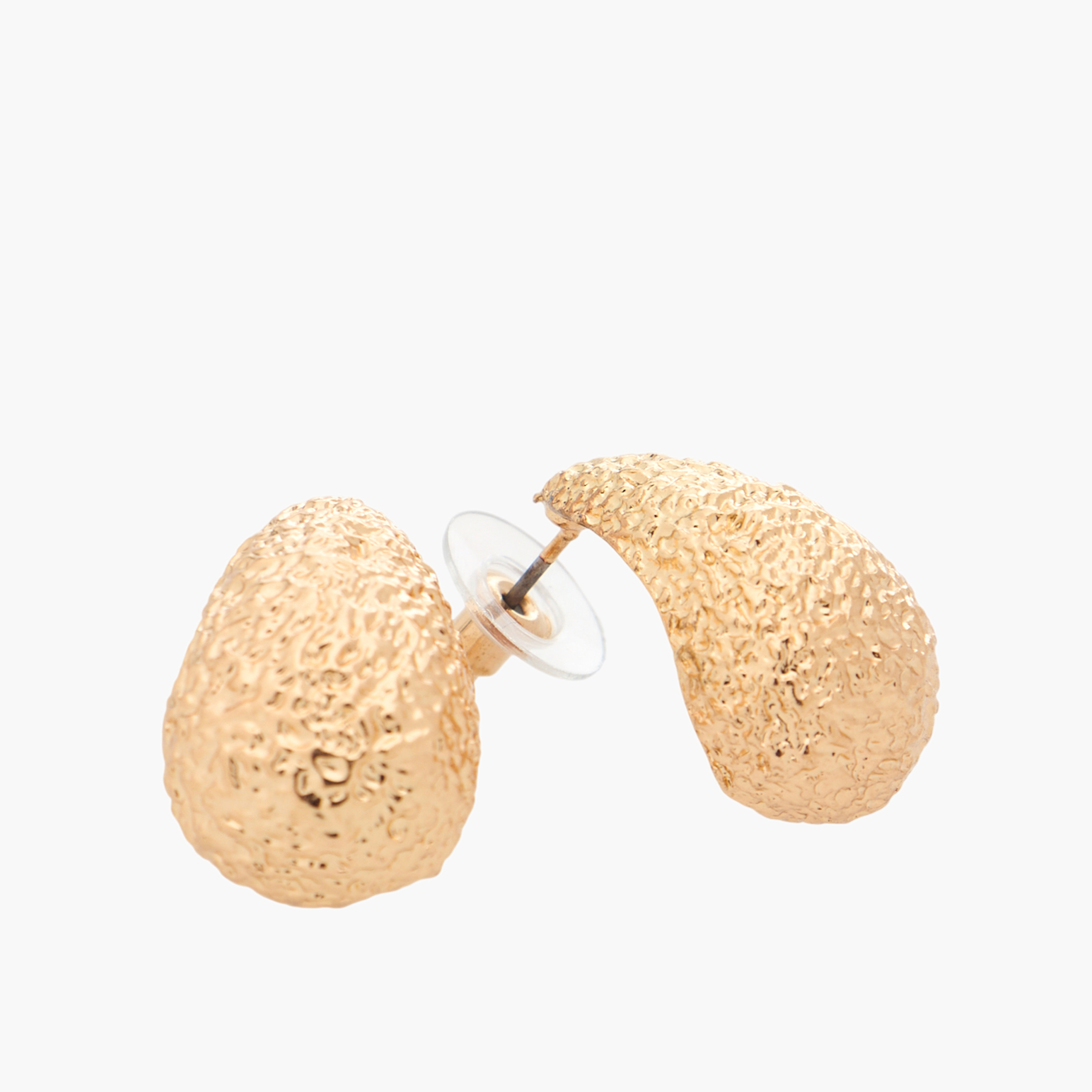 حلقان بلون ذهبي وتصميم دمعة ومكبس إغلاق خلفي-women-watchesandjewellery-jewellery-earrings-image-4