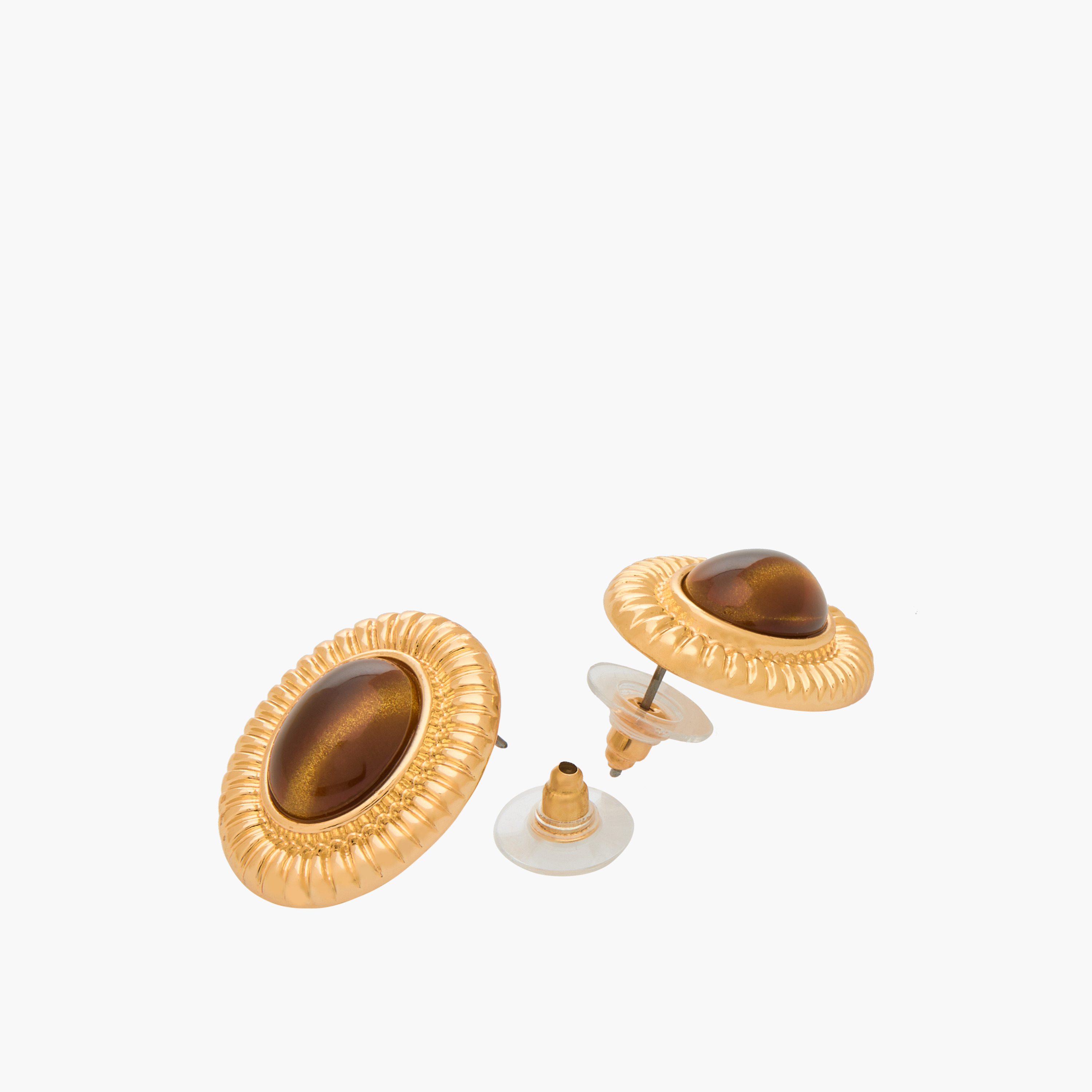 حلقان بيضاوية بلون ذهبي ومكبس إغلاق خلفي-women-watchesandjewellery-jewellery-earrings-image-4