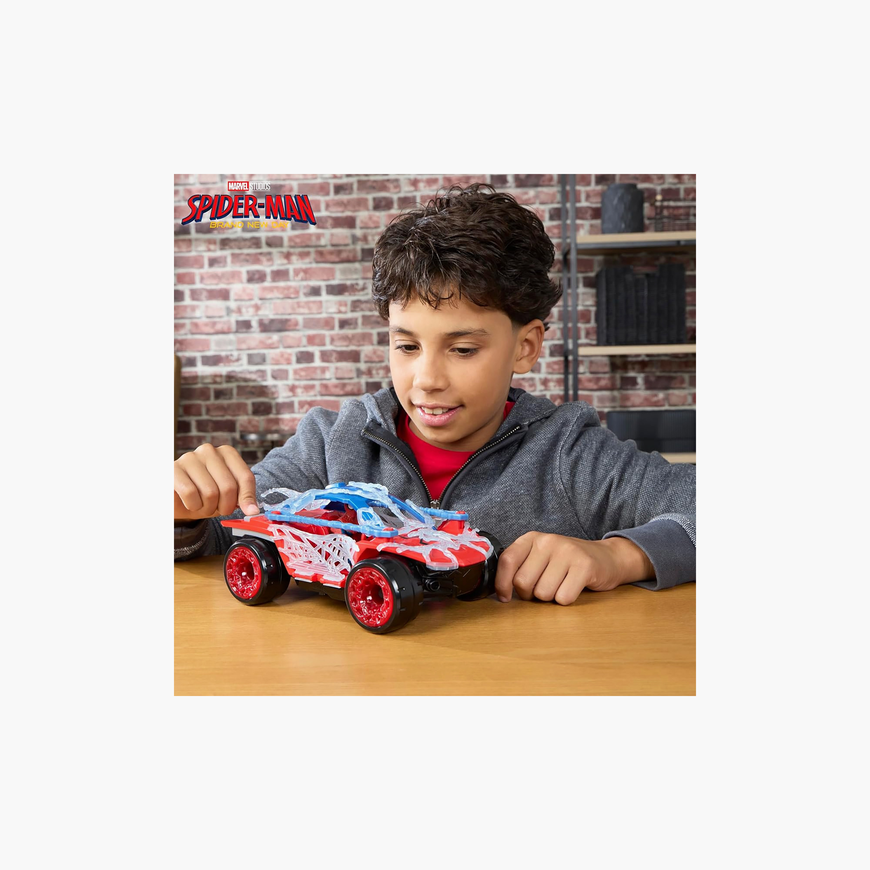 مجموعة لعب عربة ستريتش آند بلاست من سبايدرمان-toys-playfigures-actionplaysets-image-3