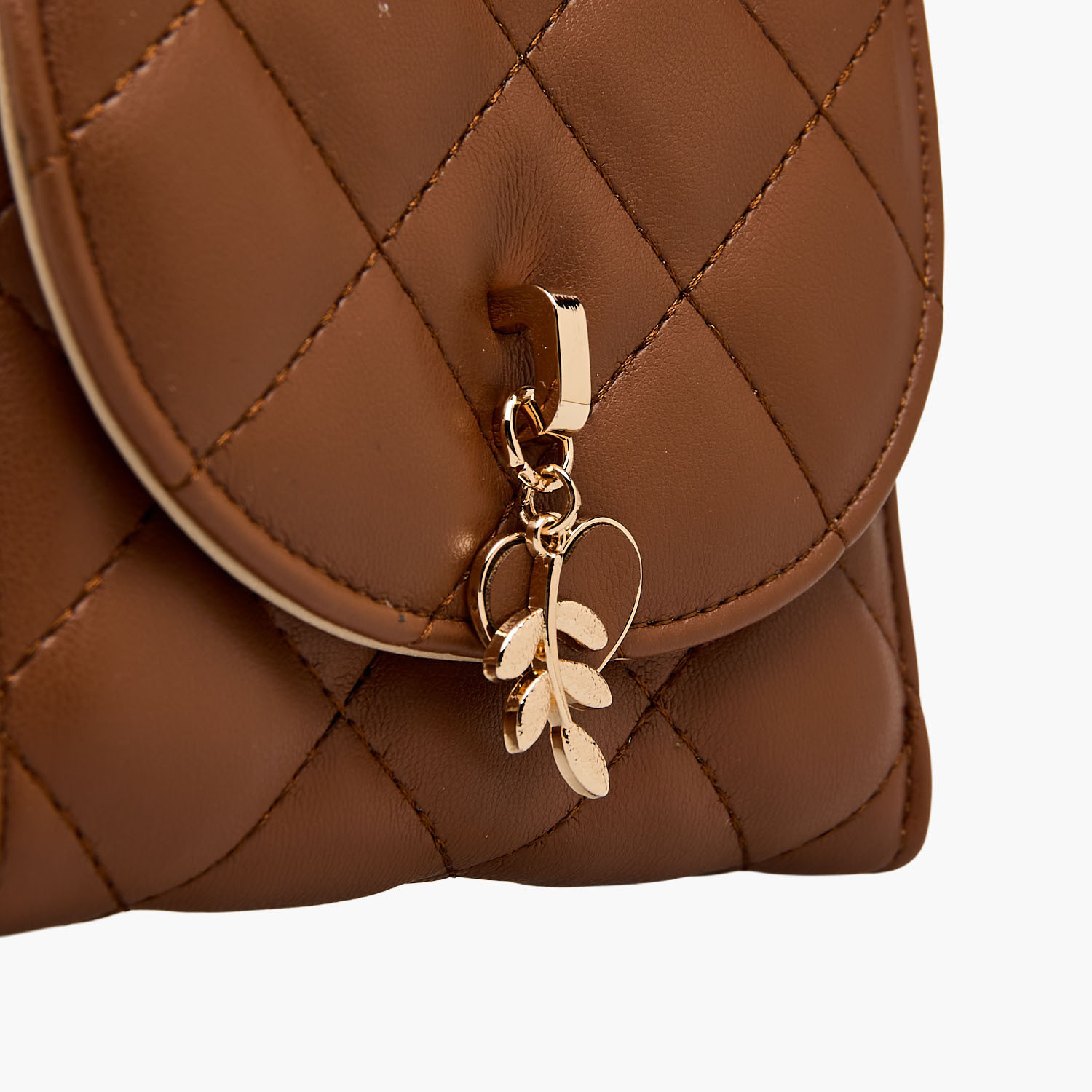 محفظة بارزة الملمس بدلاية من ساشا-women-bagsandwallets-wallets-image-17