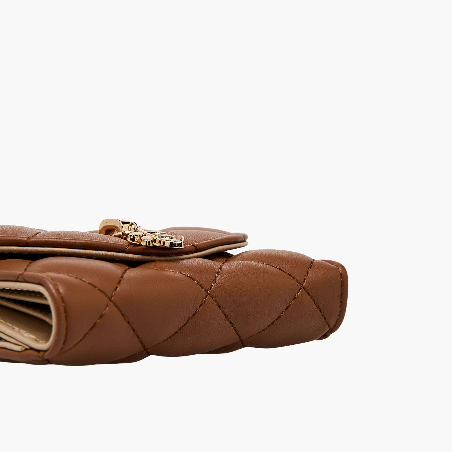 محفظة بارزة الملمس بدلاية من ساشا-women-bagsandwallets-wallets-image-19