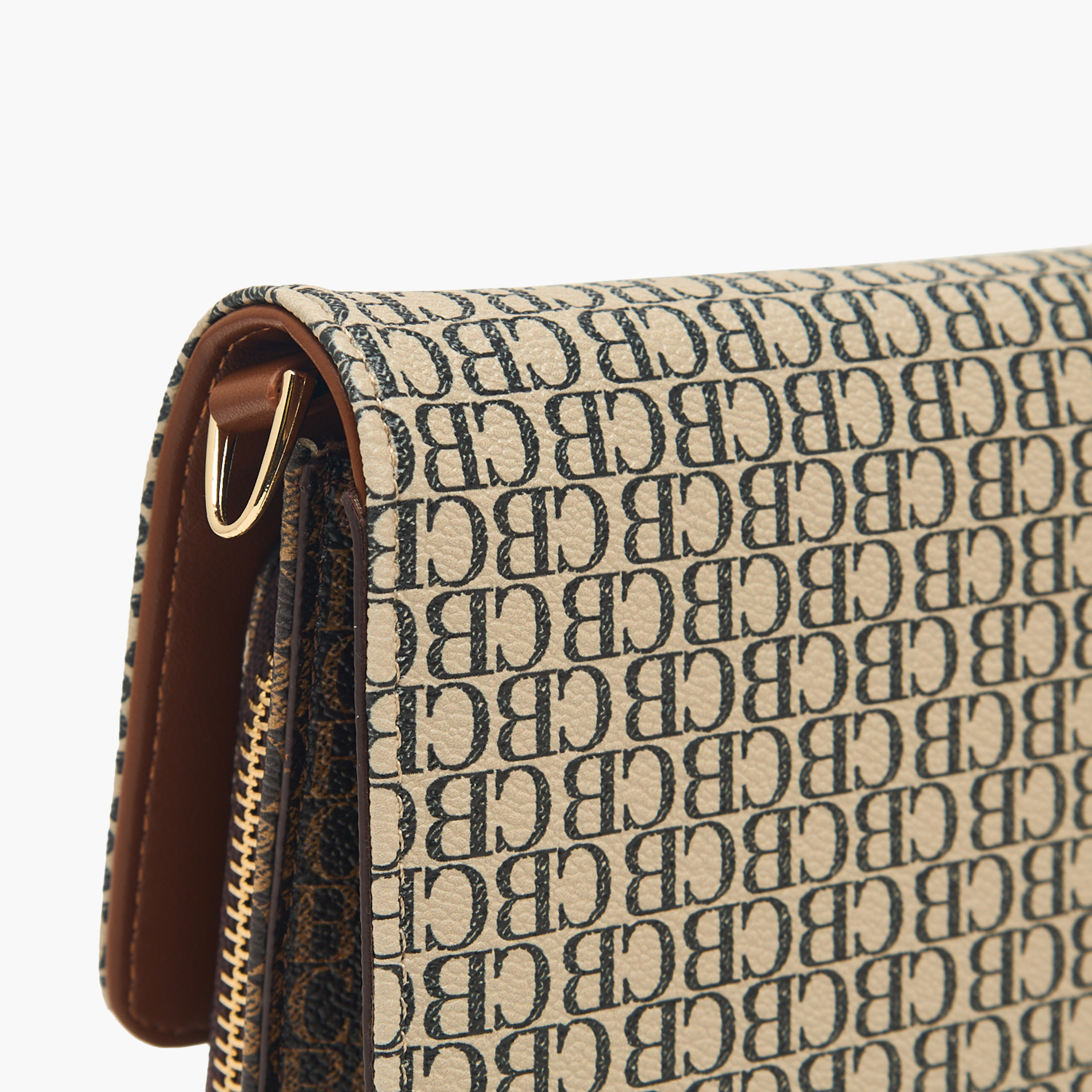 شنطة كروس بودي بطبعات مونوجرام وبحزام قابل للفصل من كريسبيلا-women-bagsandwallets-handbags-image-5