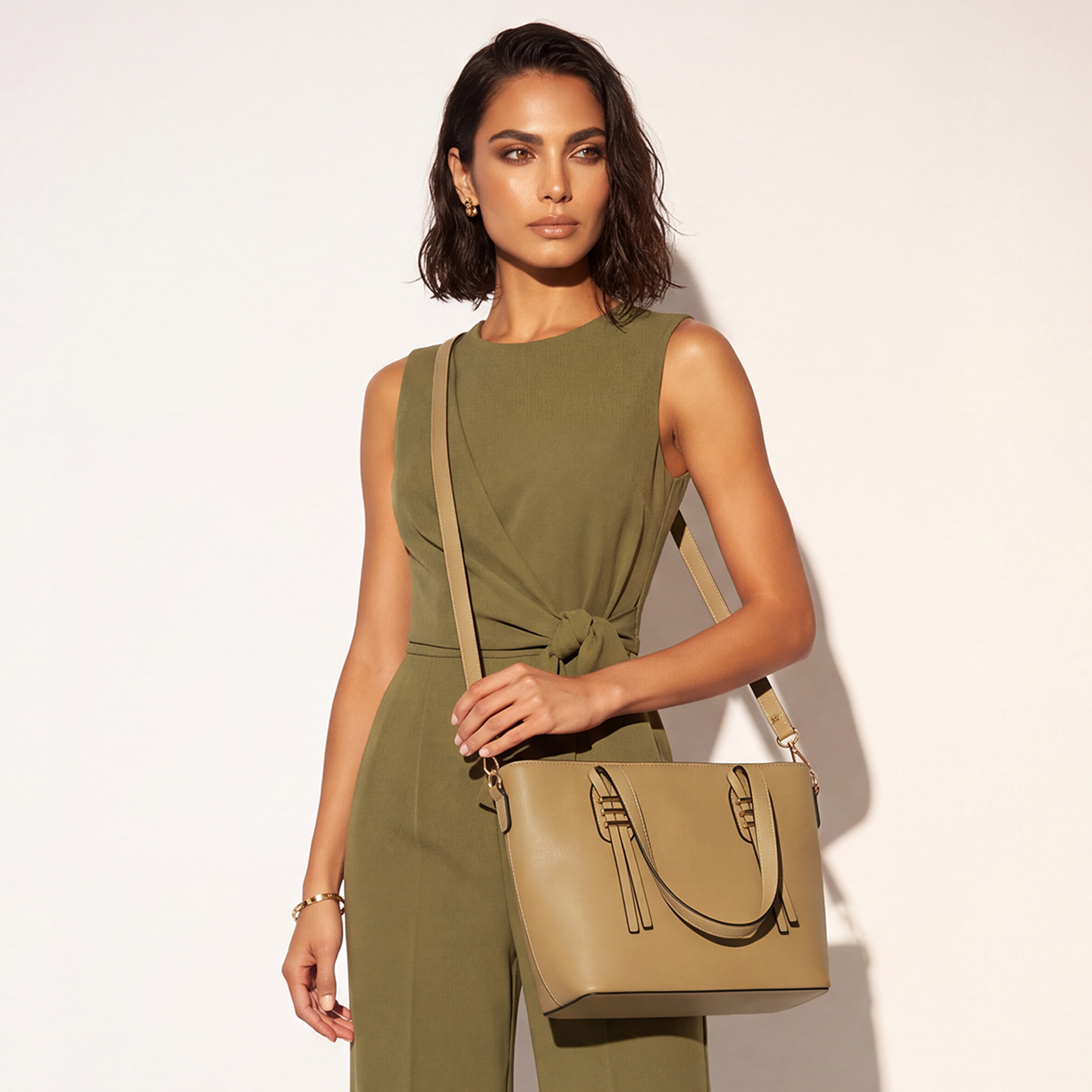 شنطة توتي بارزة الملمس بحزام قابل للفصل من ساشا-women-bagsandwallets-handbags-image-2