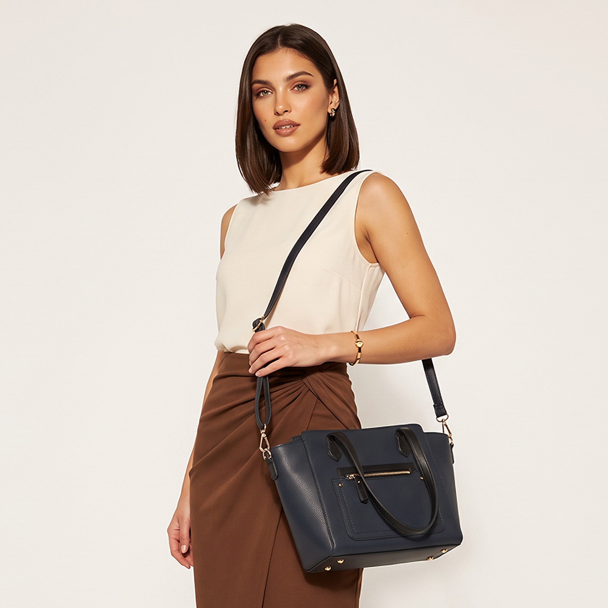 شنطة توتي بارزة الملمس بحزام قابل للفصل من ساشا-women-bagsandwallets-handbags-image-2