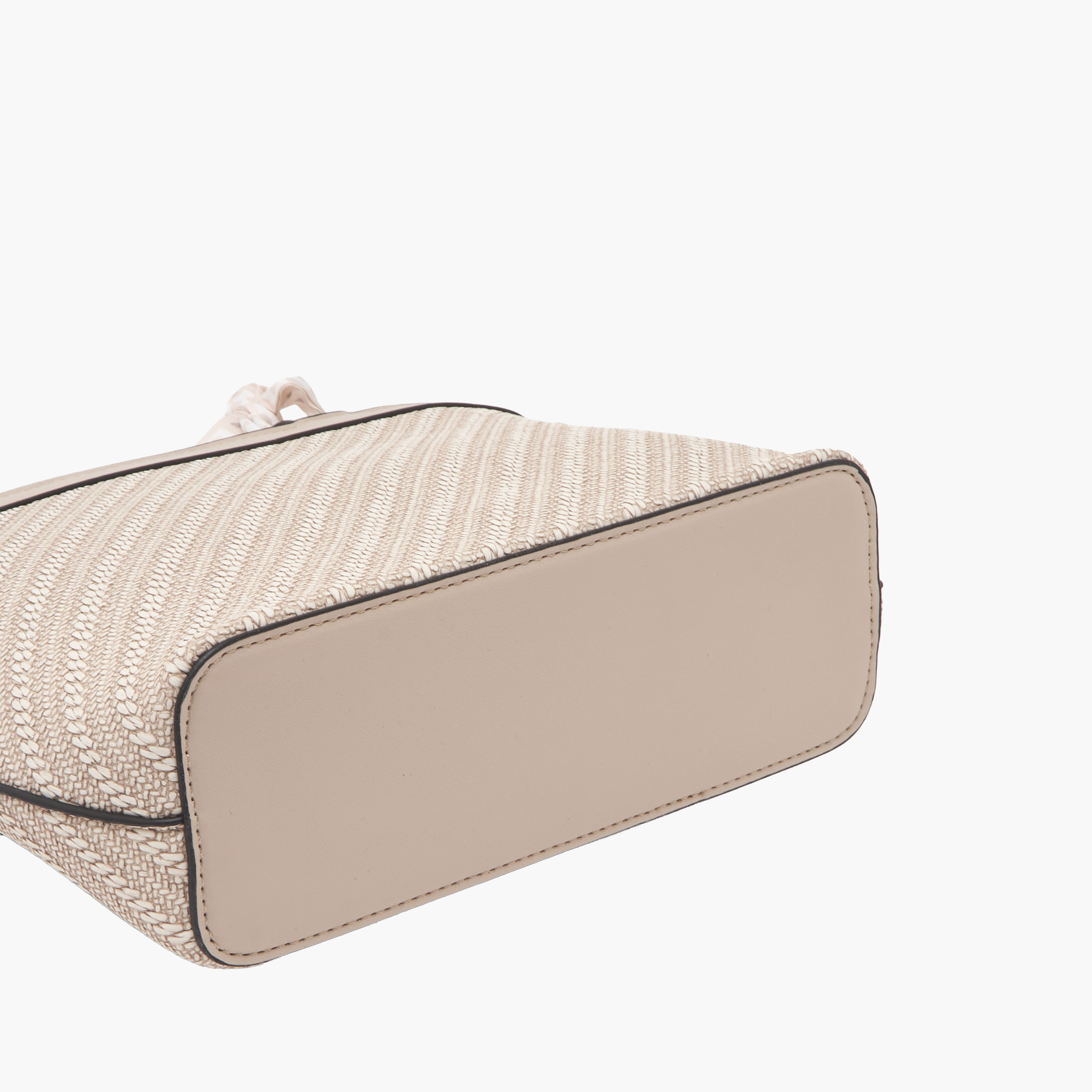 شنطة توتي بارزة الملمس مع وشاح من ساشا-women-bagsandwallets-handbags-image-6