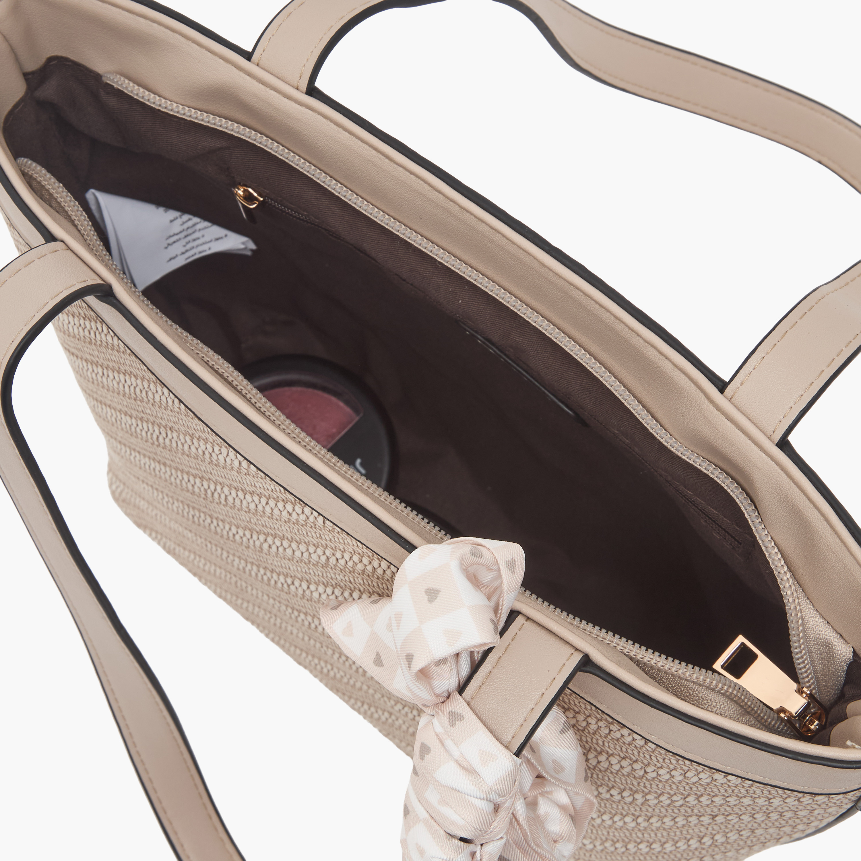 شنطة توتي بارزة الملمس مع وشاح من ساشا-women-bagsandwallets-handbags-image-7