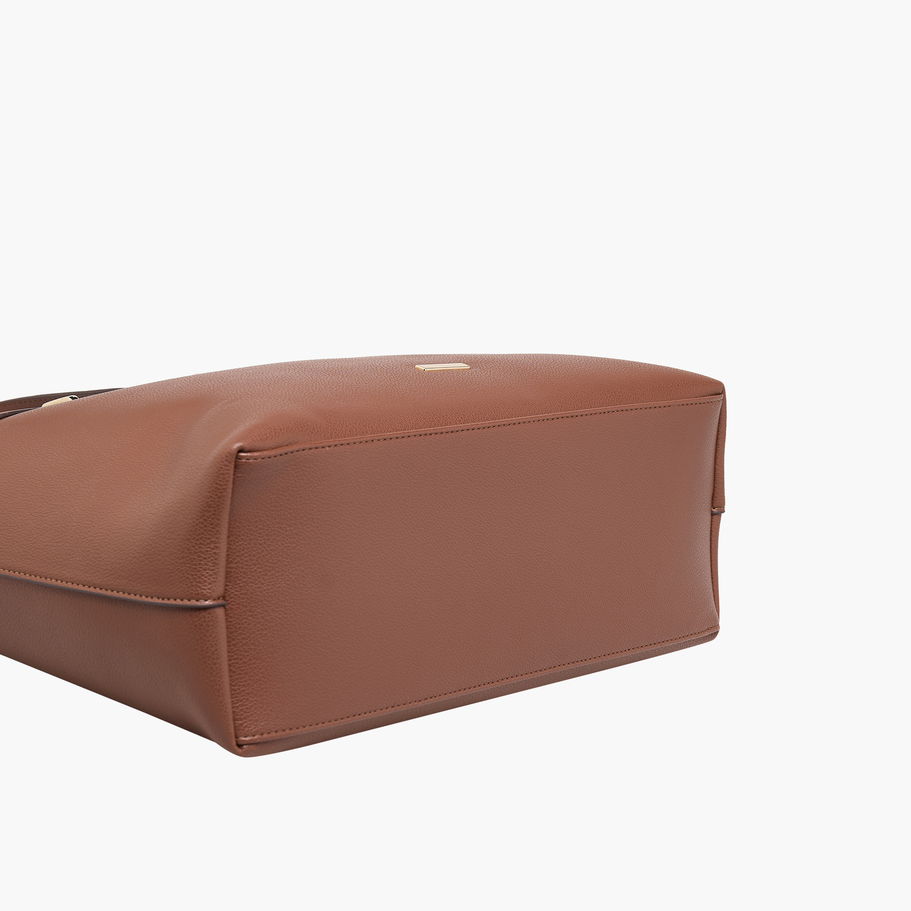 شنطة توت بزينة ميتاليك وسحاب إغلاق من ساشا-women-bagsandwallets-handbags-image-7