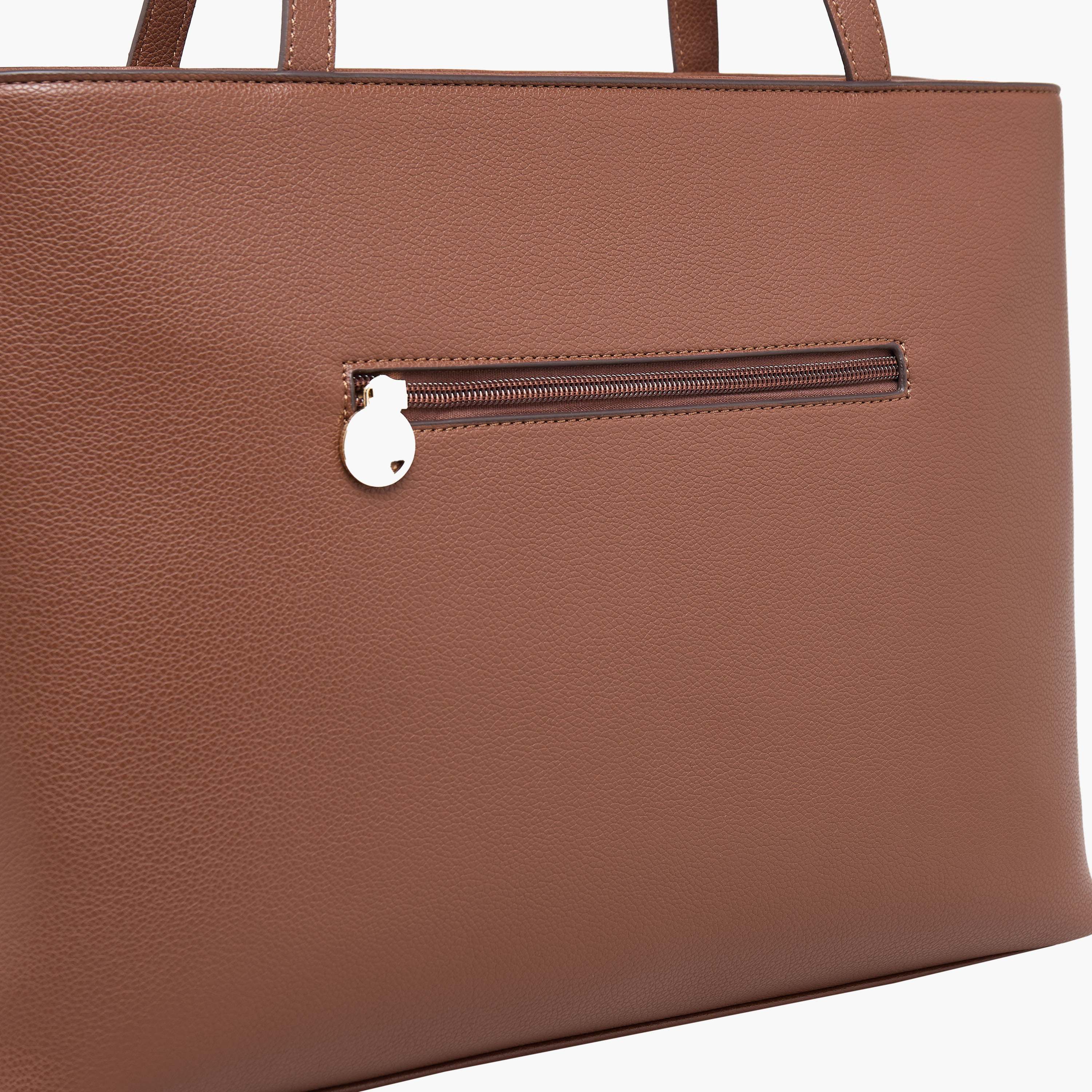 شنطة توت بزينة ميتاليك وسحاب إغلاق من ساشا-women-bagsandwallets-handbags-image-5