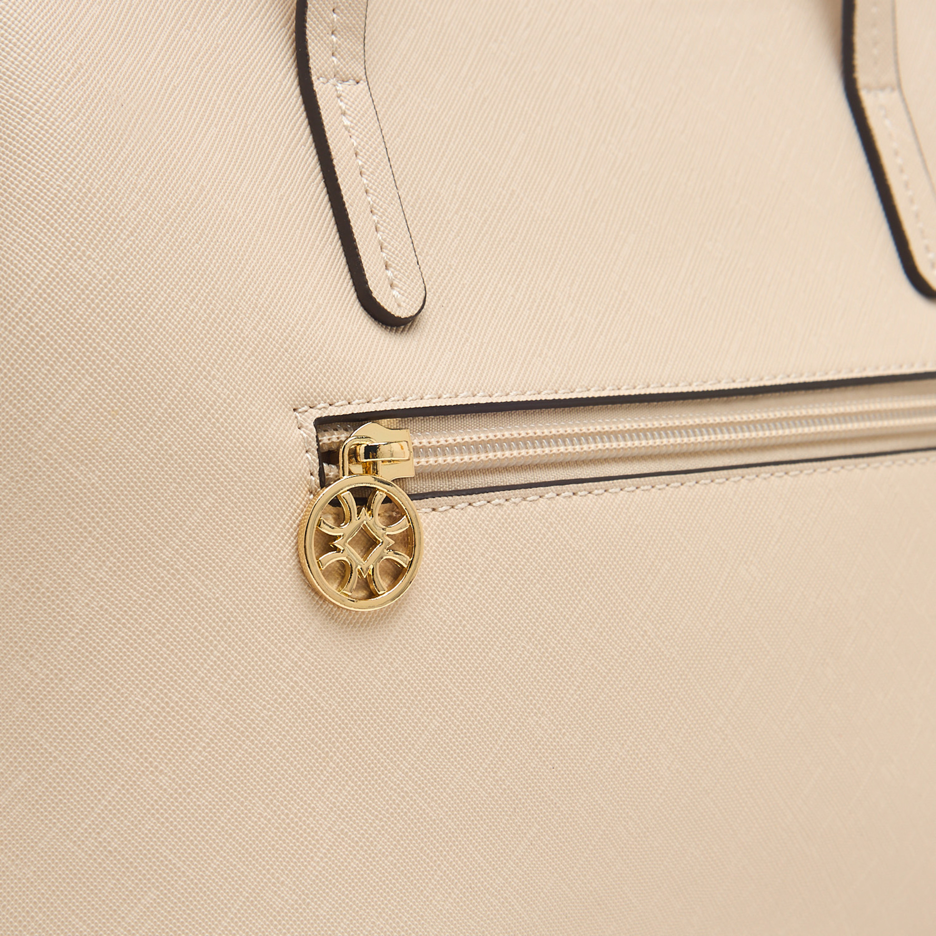 شنطة توتي بارزة الملمس بمقابض مزدوجة من ساشا-women-bagsandwallets-handbags-image-6