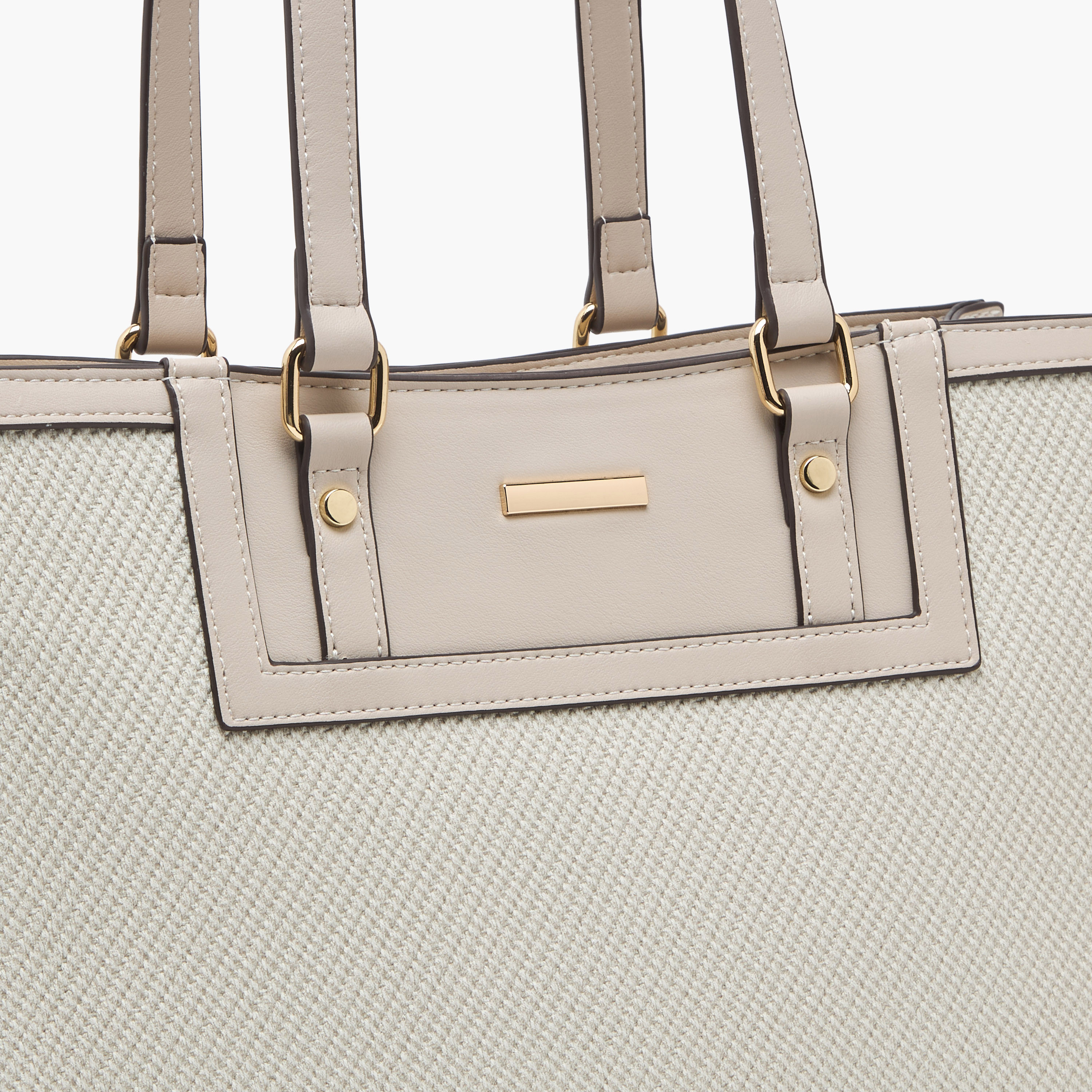 شنطة توتي بارزة الملمس بمقابض مزدوجة من ساشا-women-bagsandwallets-handbags-image-4