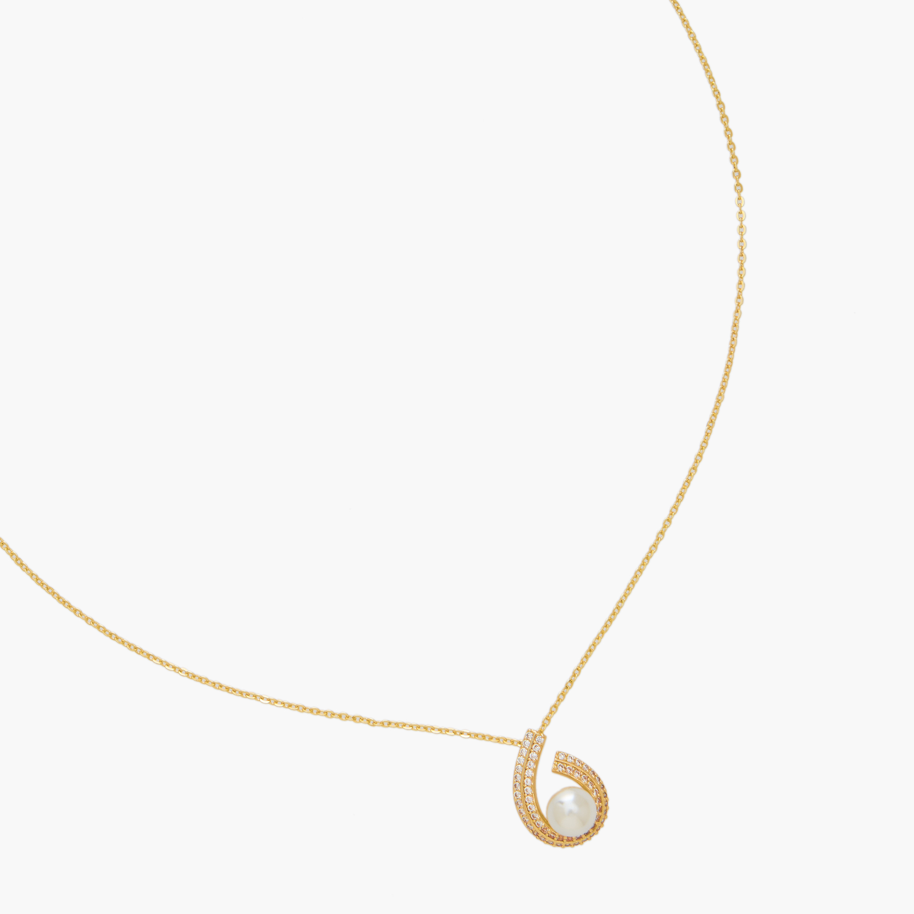 عقد ذهبي اللون بدلاية بمكعبات زيركون-women-watchesandjewellery-jewellery-necklacesandpendants-image-2
