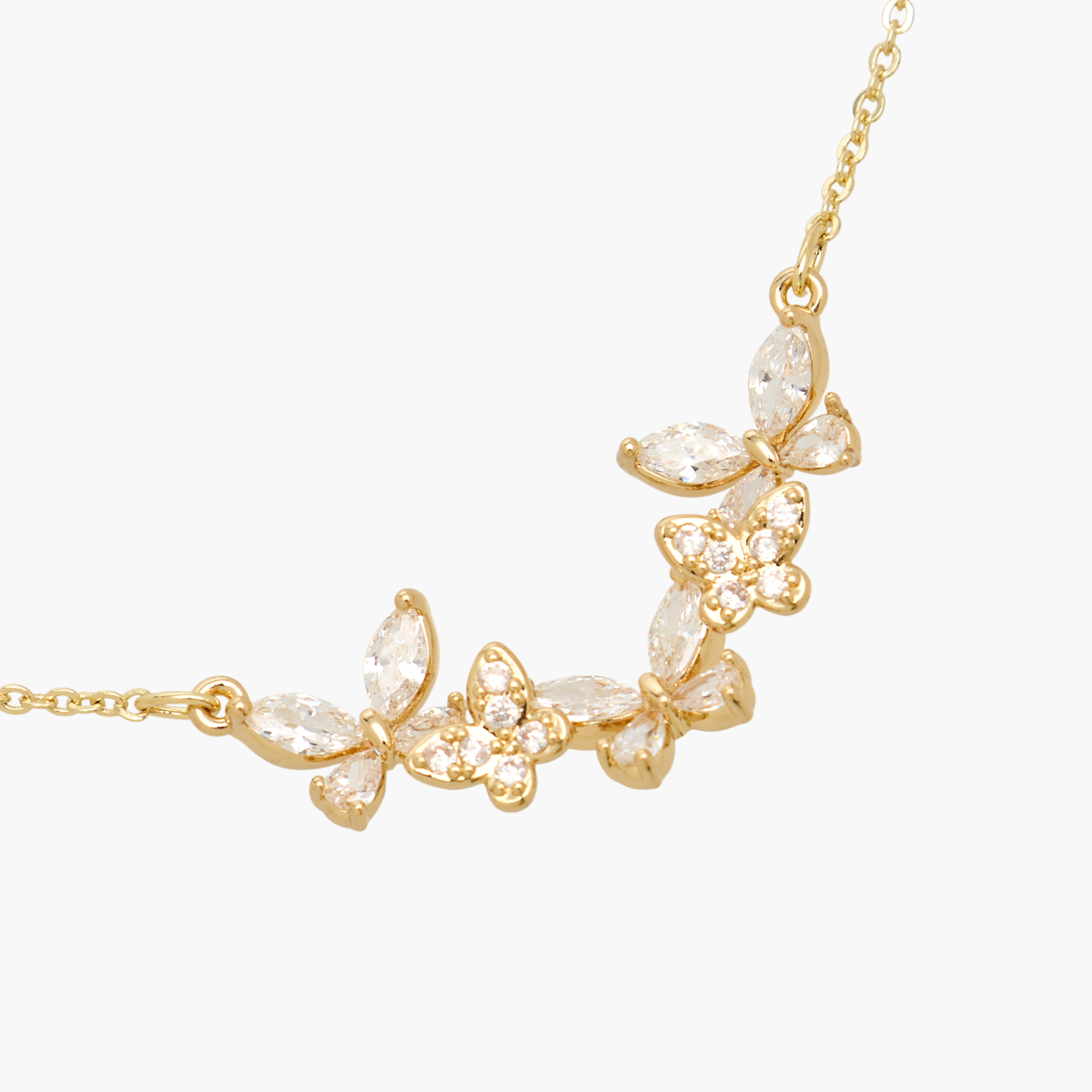 عقد بلون ذهبي بفراشة مزينة-women-watchesandjewellery-jewellery-necklacesandpendants-image-3