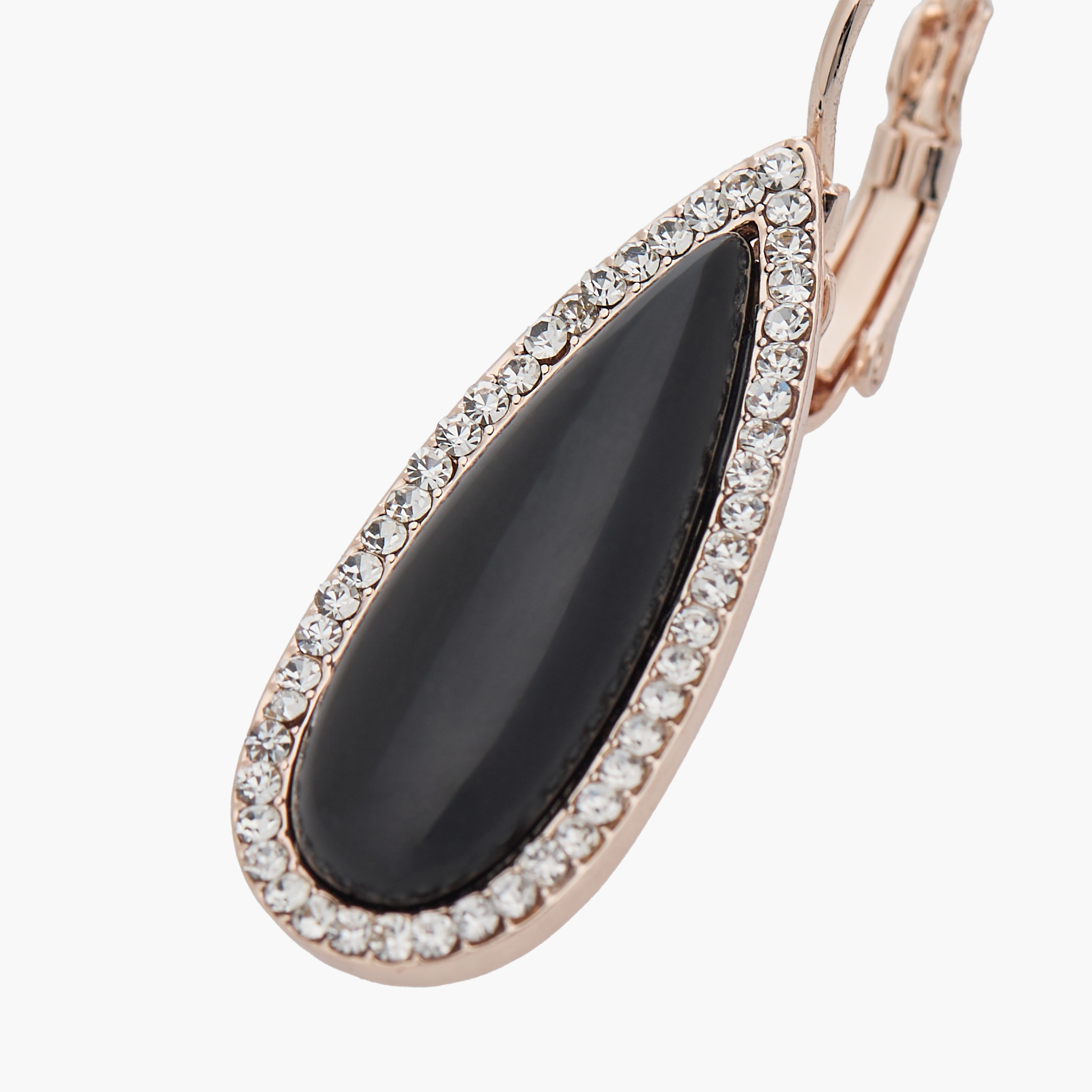 حلقان بلون ذهبي مزينة وإغلاق مفصلي-women-watchesandjewellery-jewellery-earrings-image-3