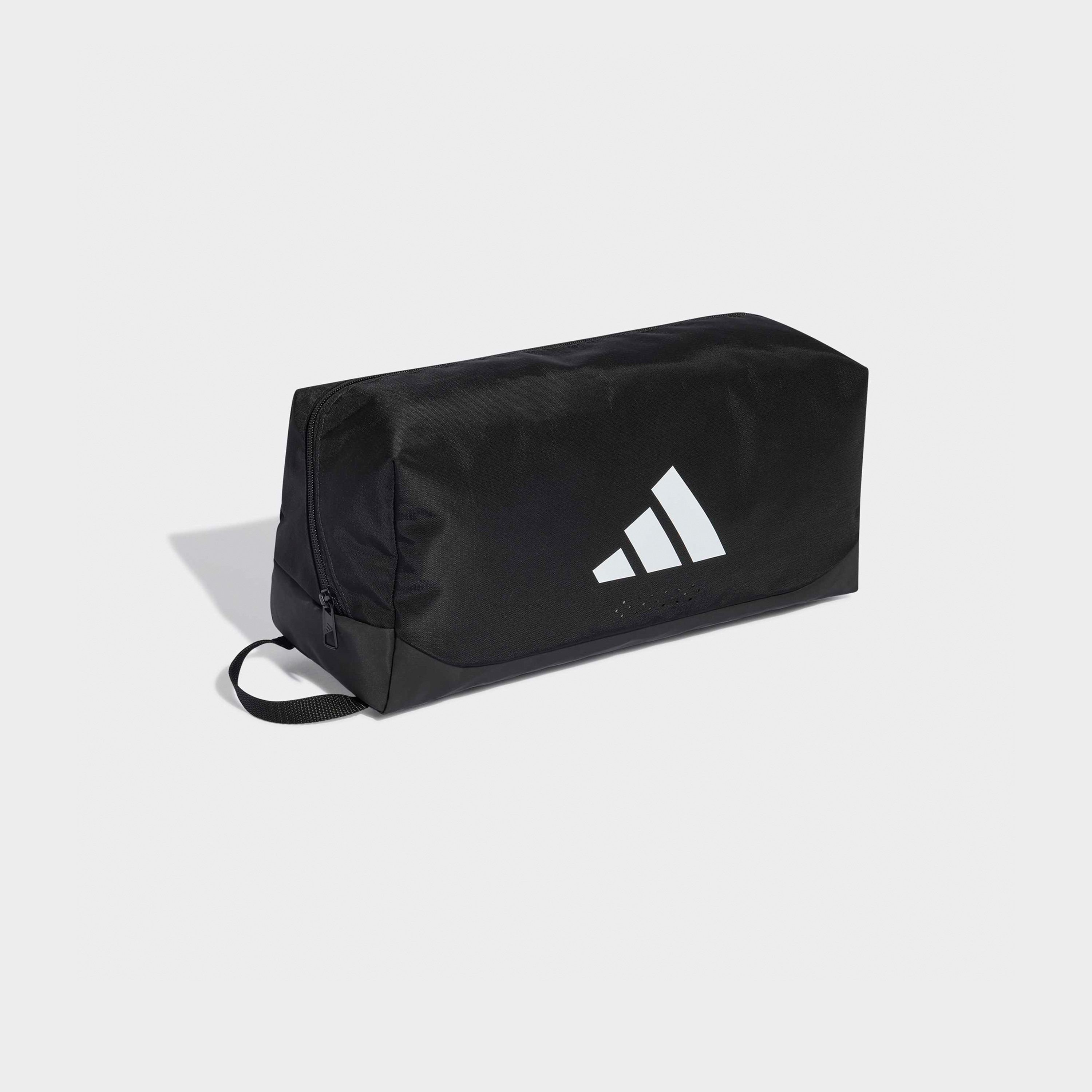 شنطة أحذية ترينينج ديفندر من أديداس-travel-accessories-image-4