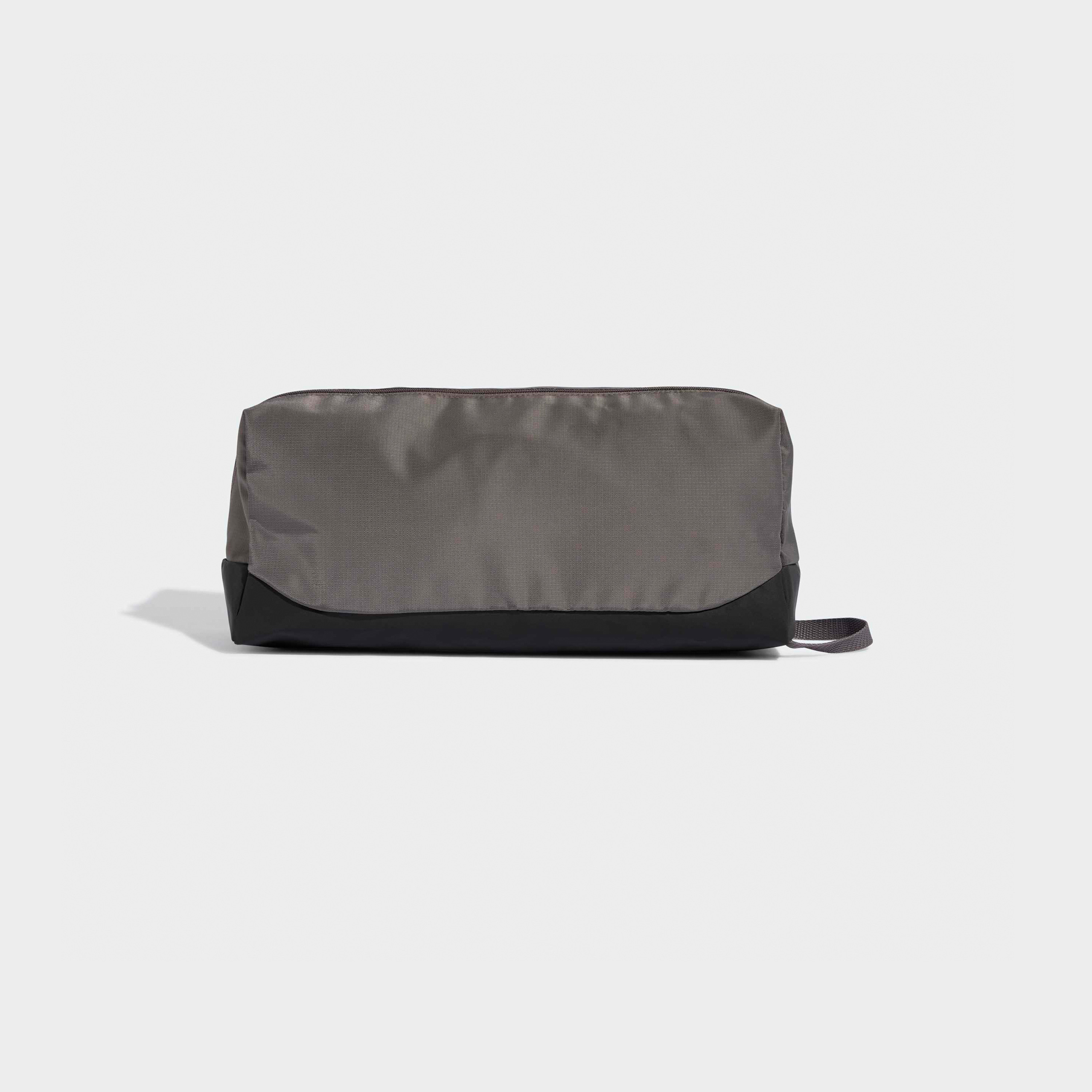 شنطة حذاء تريننج ديفيندر بسحاب إغلاق من أديداس-travel-accessories-image-3