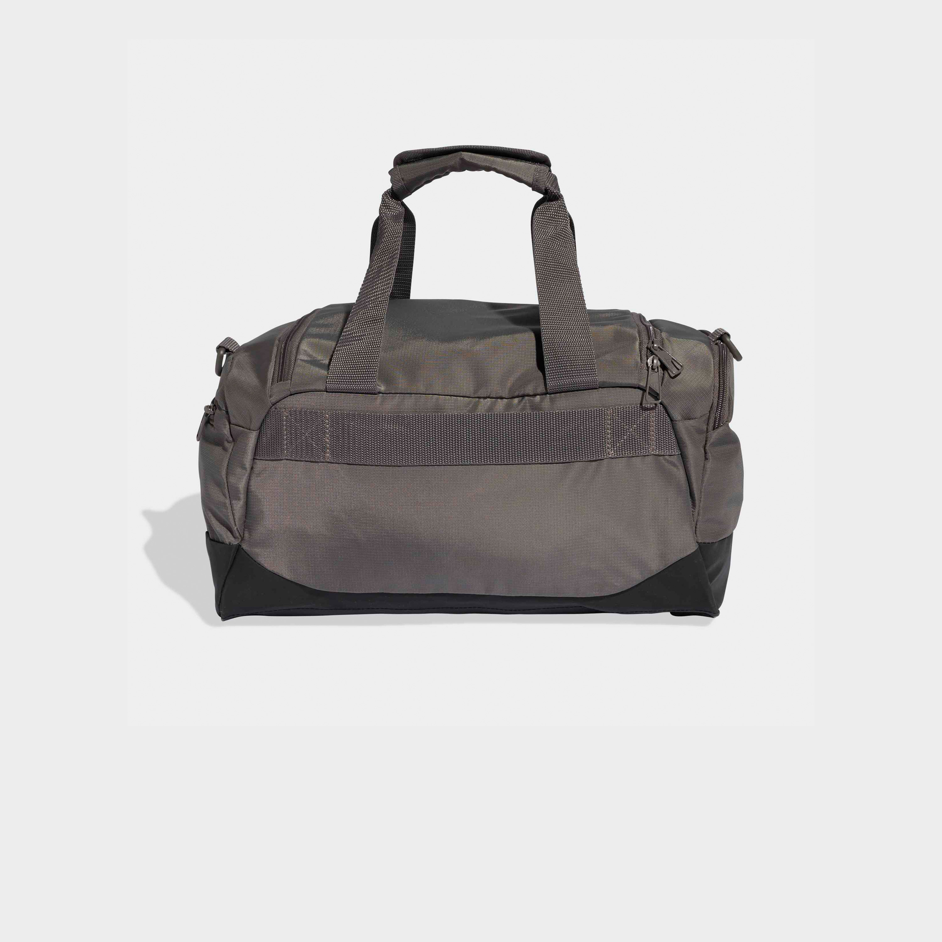 شنطة دافل بحزام قابل للتعديل وطبعات شعار من أديداس-travel-luggagesandbags-dufflebags-image-3
