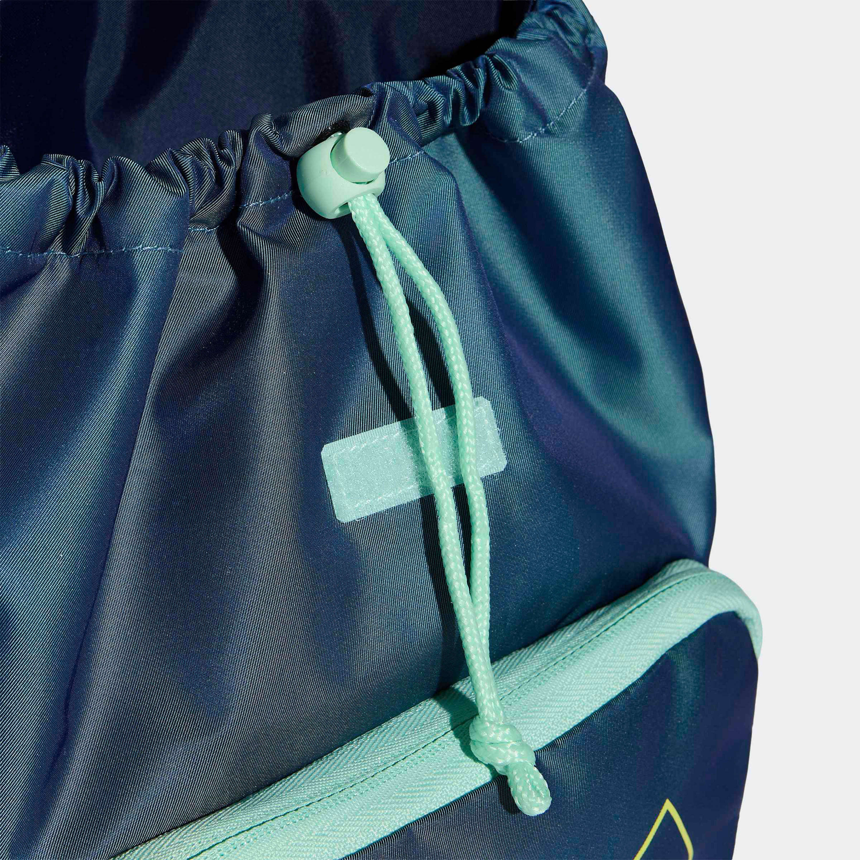 شنطة ظهر برباط إغلاق للبنات من 5-8 سنة موانا من أديداس-school-bagsandbackpacks-backpacks-image-4