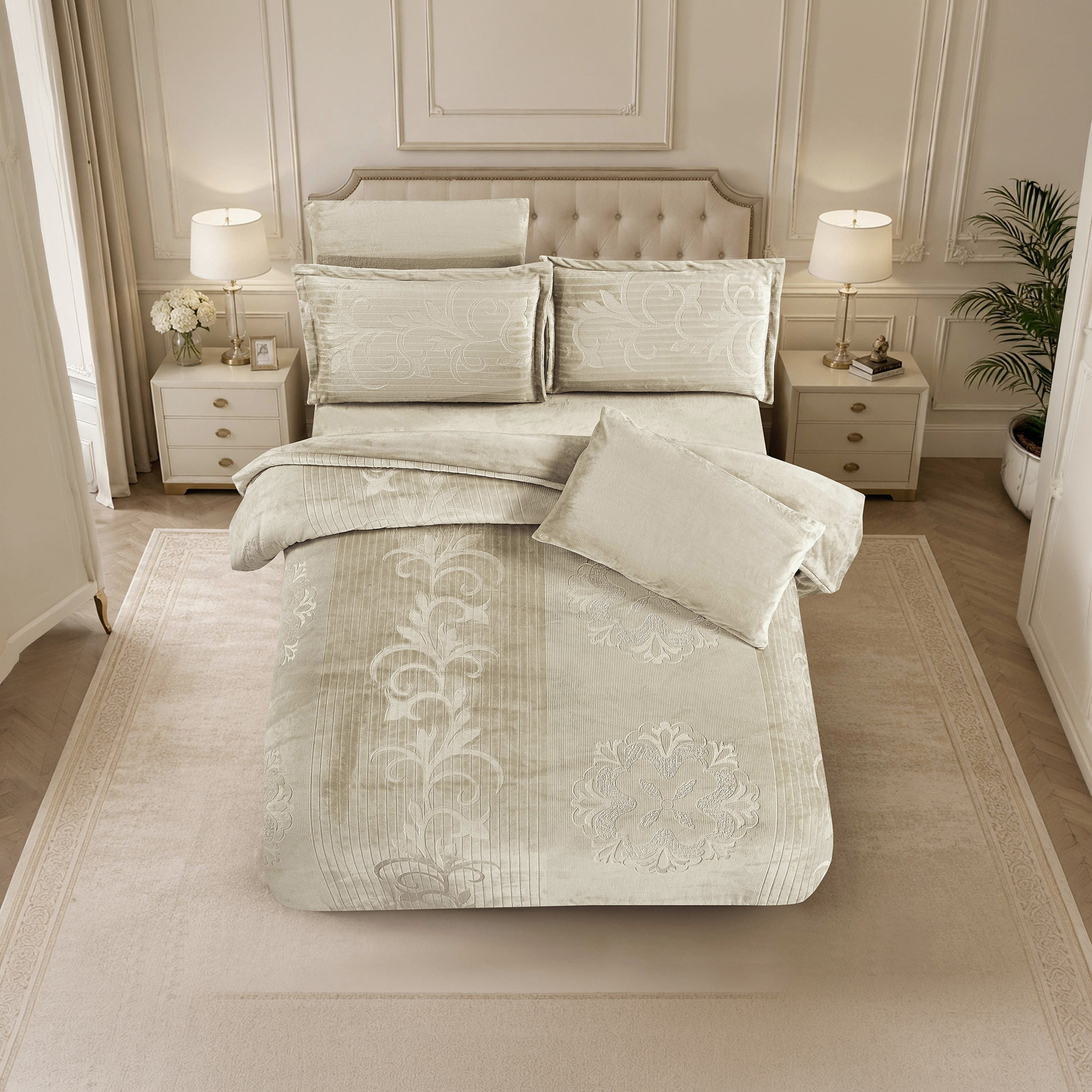 طقم لحاف مخملي فاخر من الفلانيل المنقوش بنمط خطوط شتوية من لايف ستايل - 260 × 240 سم-household-bedding-comfortersandbedspreads-comforters-image-9