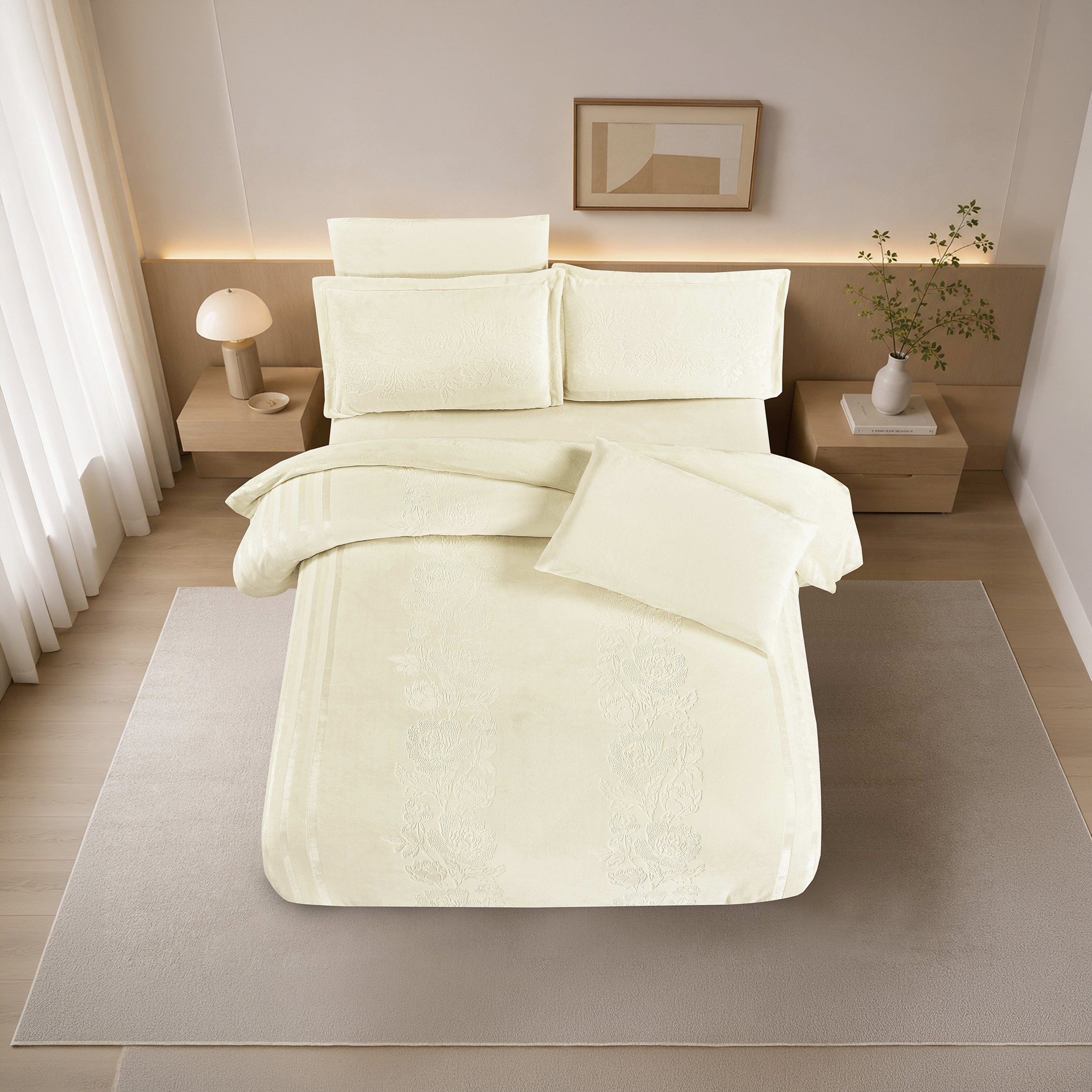 طقم لحاف مخملي فاخر من الفلانيل المنقوش بنمط خطوط شتوية من لايف ستايل - 260 × 240 سم-household-bedding-comfortersandbedspreads-comforters-image-81