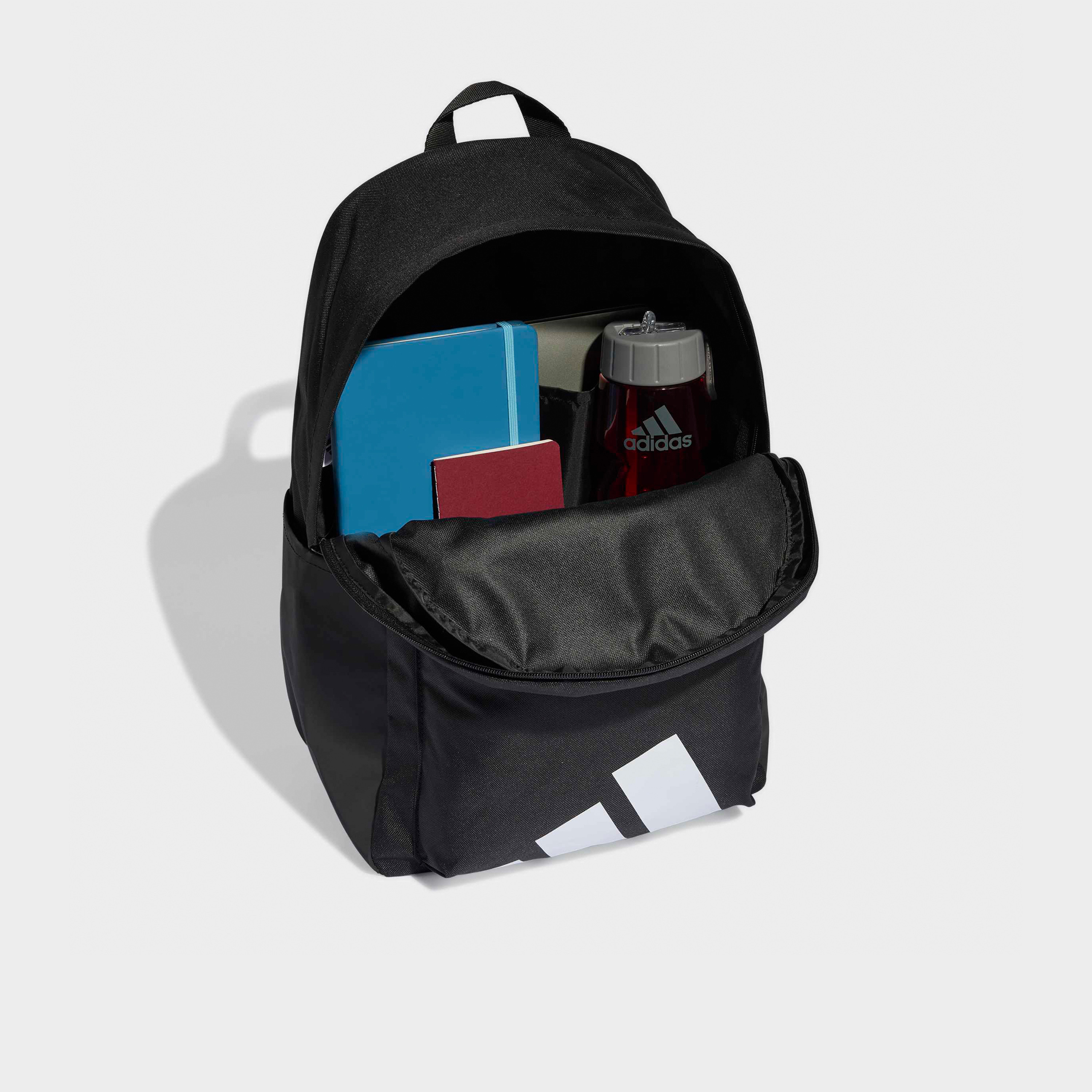 شنطة ظهر بجيب أمامي وطبعات الشعار للصغار بعمر 8-13 سنة من أديداس - 26 لتر-school-bagsandbackpacks-backpacks-image-4