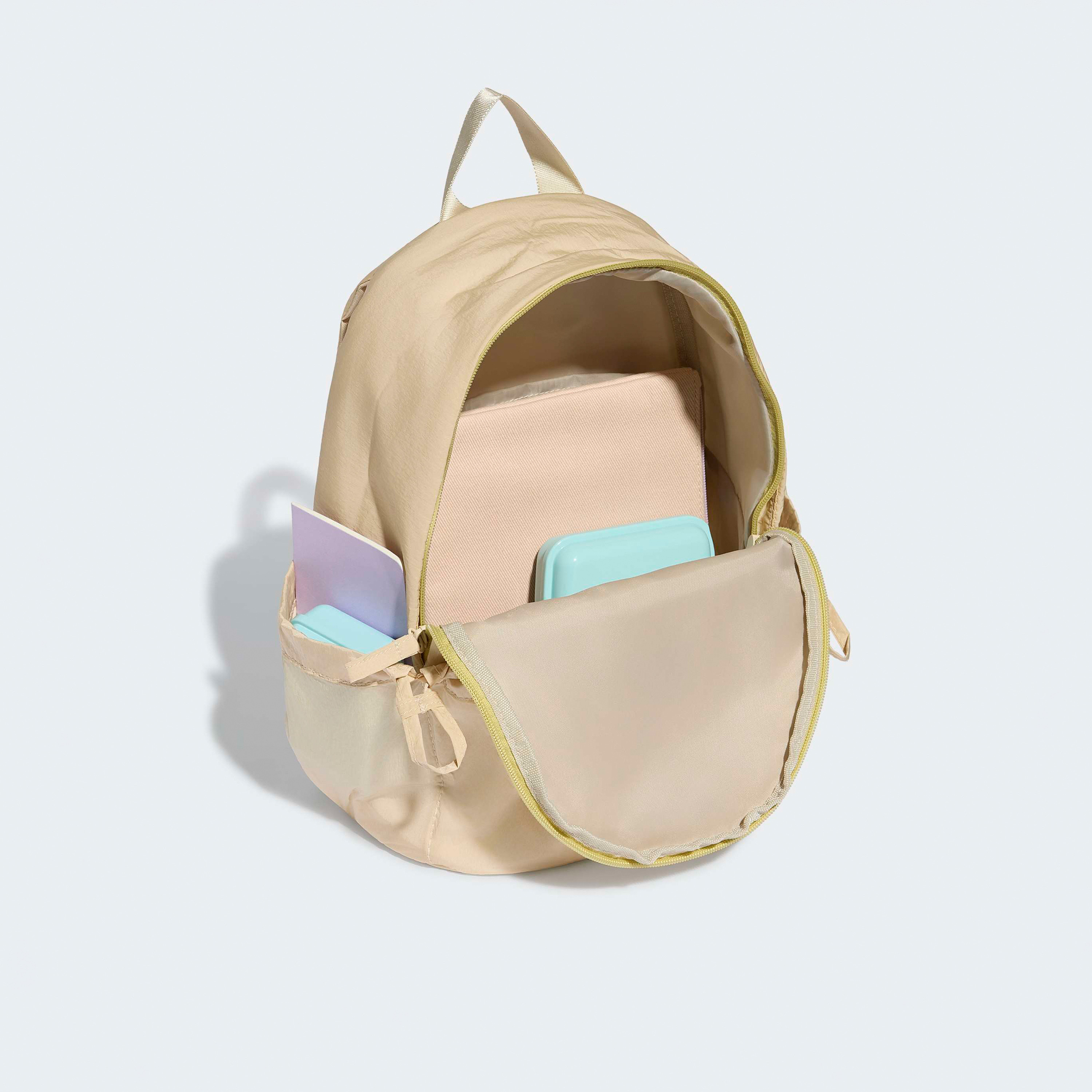 شنطة ظهر بشعار وحمالات مبطنة للبنات من 8-13 سنة من أديداس - 15 لتر-boys-accessories-bagsandbackpacks-image-4