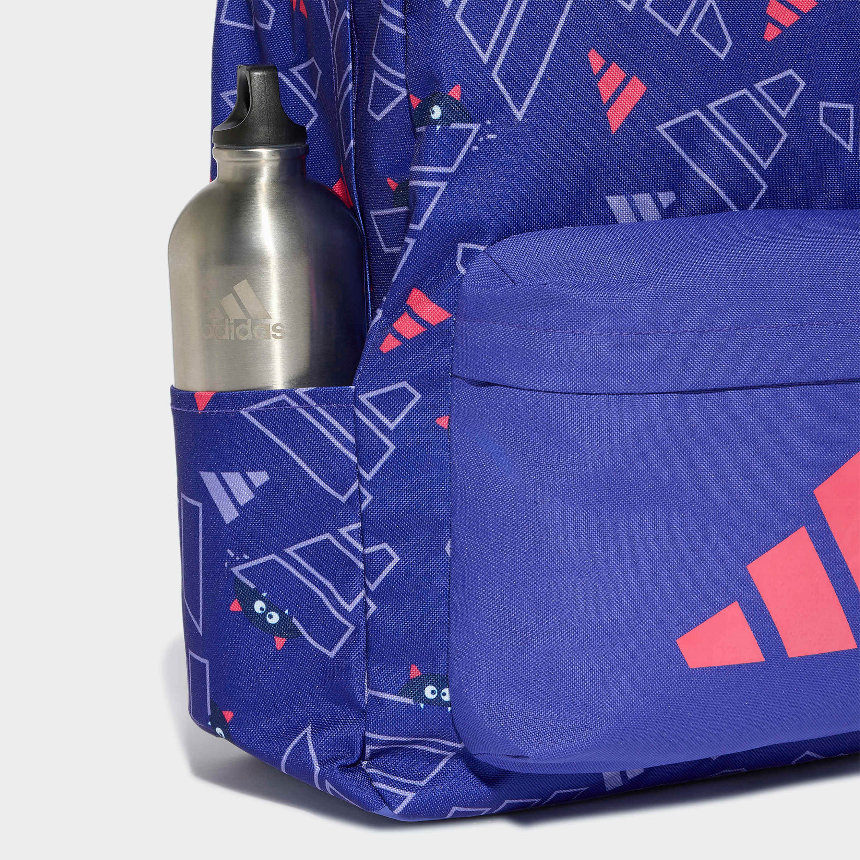 شنطة ظهر بجيب أمامي وطبعات الشعار للصغار بعمر 8-13 سنة من أديداس - 23 لتر-school-bagsandbackpacks-backpacks-image-4