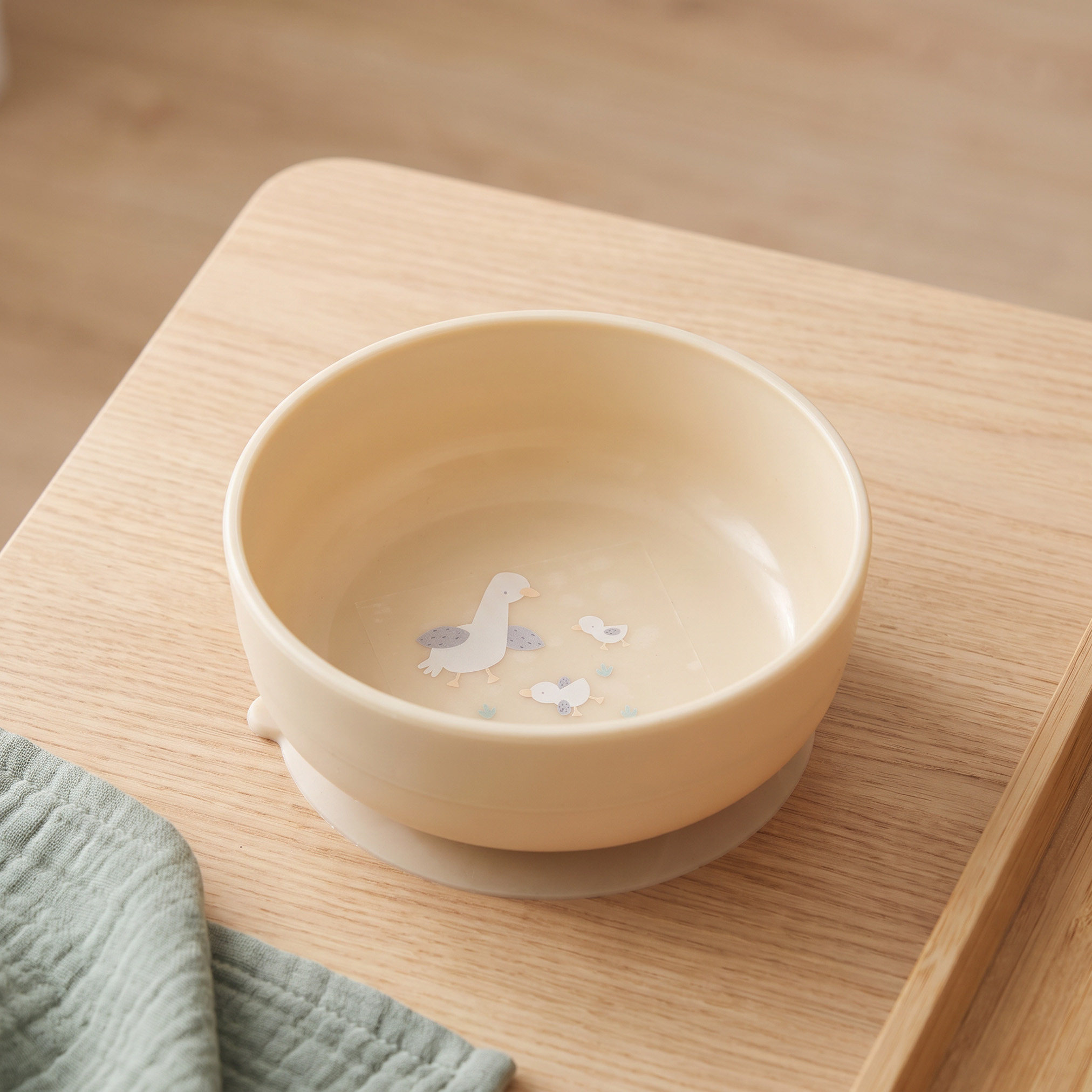 وعاء بقاعدة شفط من جيجلز-baby-feeding-mealtimeessentials-image-1
