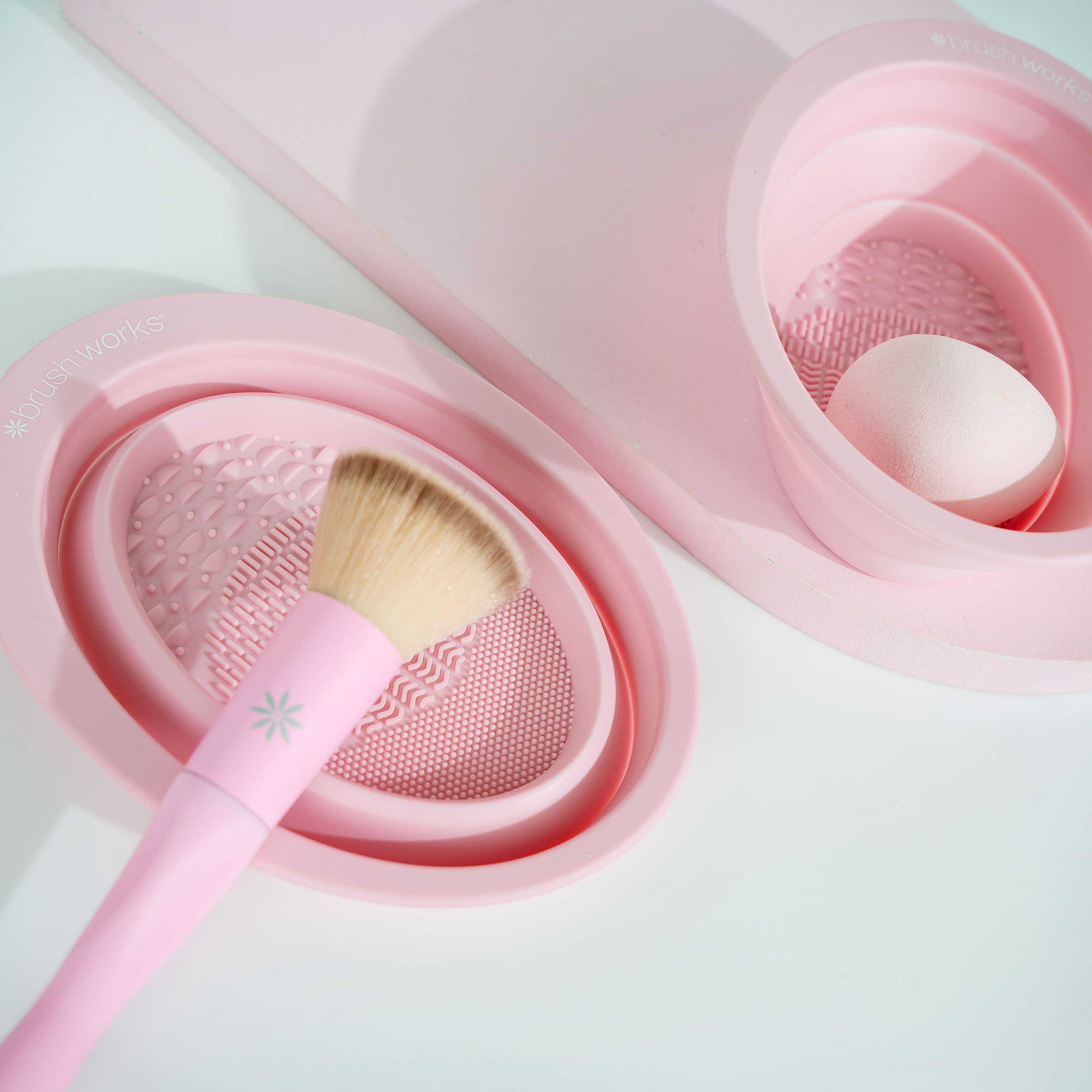 Brushworks Silicone Makeup Brush Cleaning Bowl 1 Pc-beautyandpersonalcare-skin-treatments-image-6