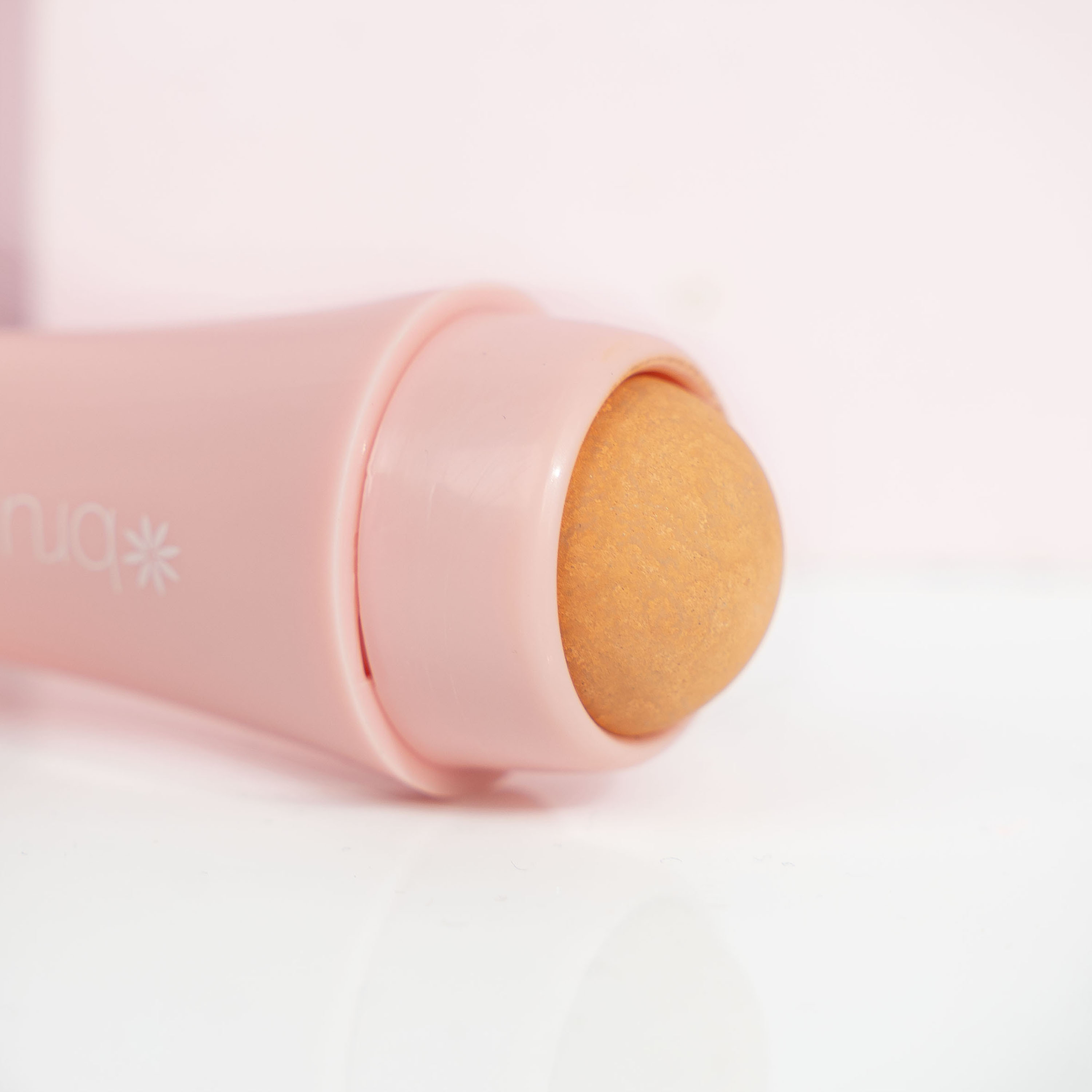 Brushworks Oil Absorbing Roller 1 Pc-beautyandpersonalcare-skin-treatments-image-9