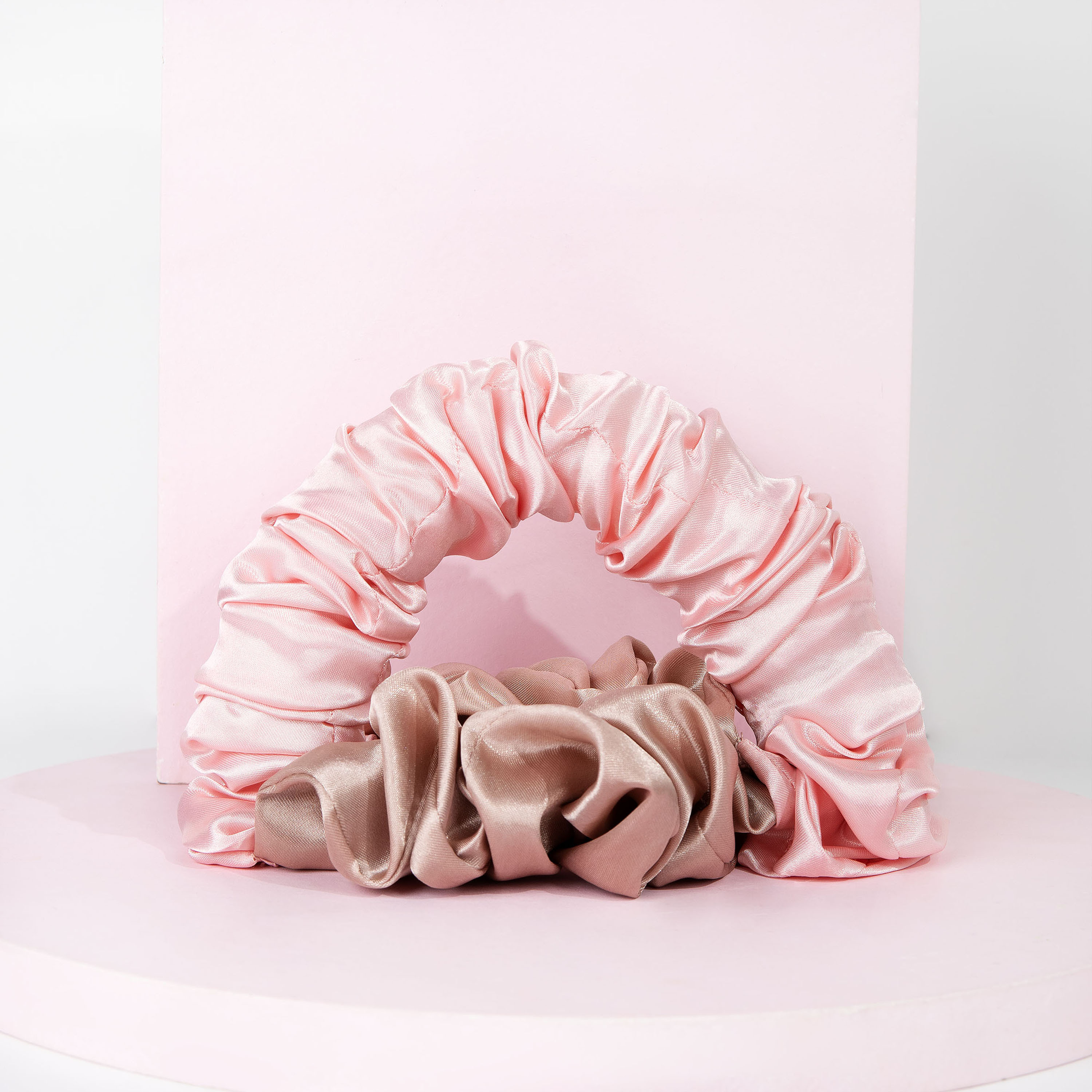 Brushworks Heatless Curling Scrunchie 1 Pc-beautyandpersonalcare-skin-treatments-image-9