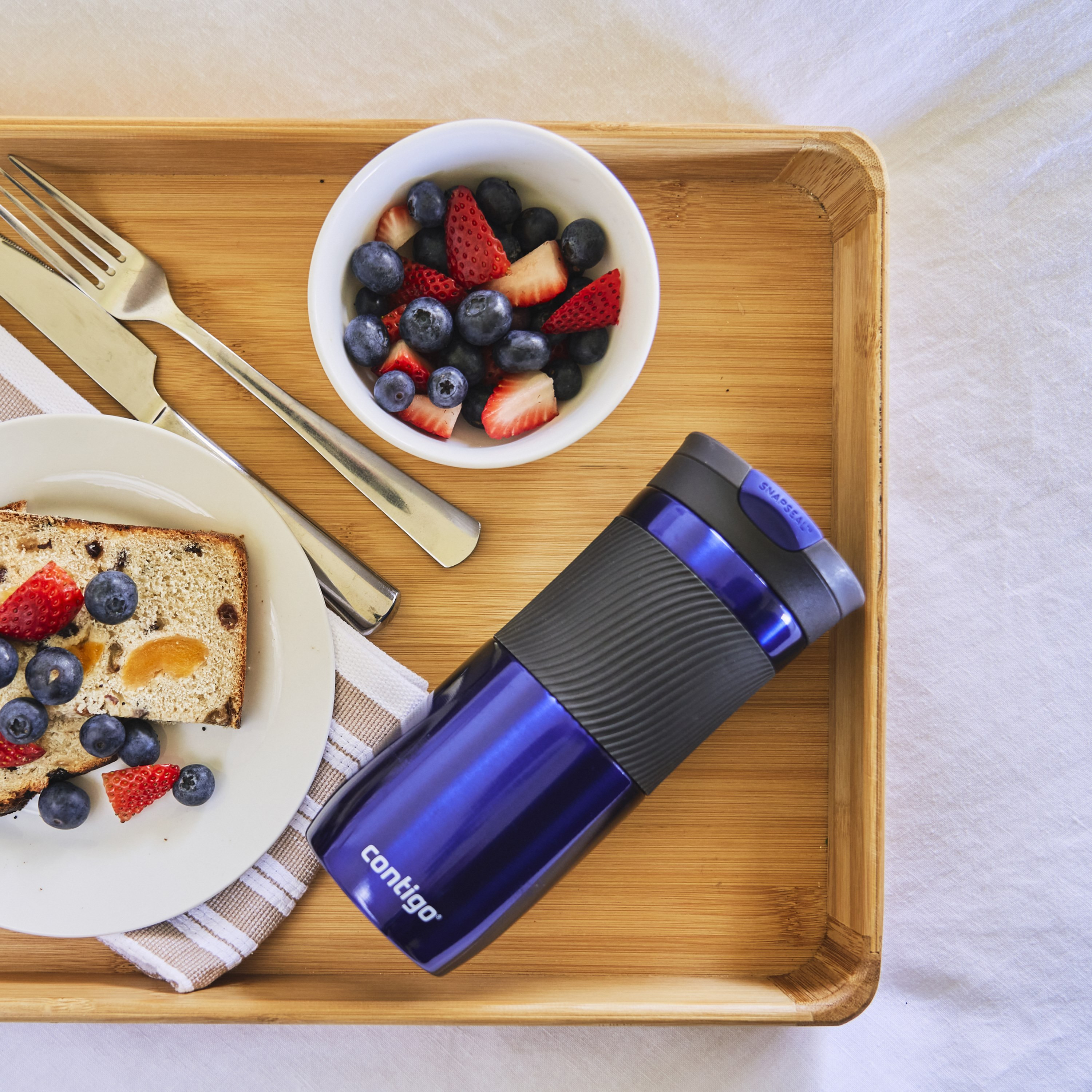 Contigo Plain Stainless Steel Travel Mug with Snap Spout and Leak Resistant Design - 470 ml-school-waterbottles-image-3