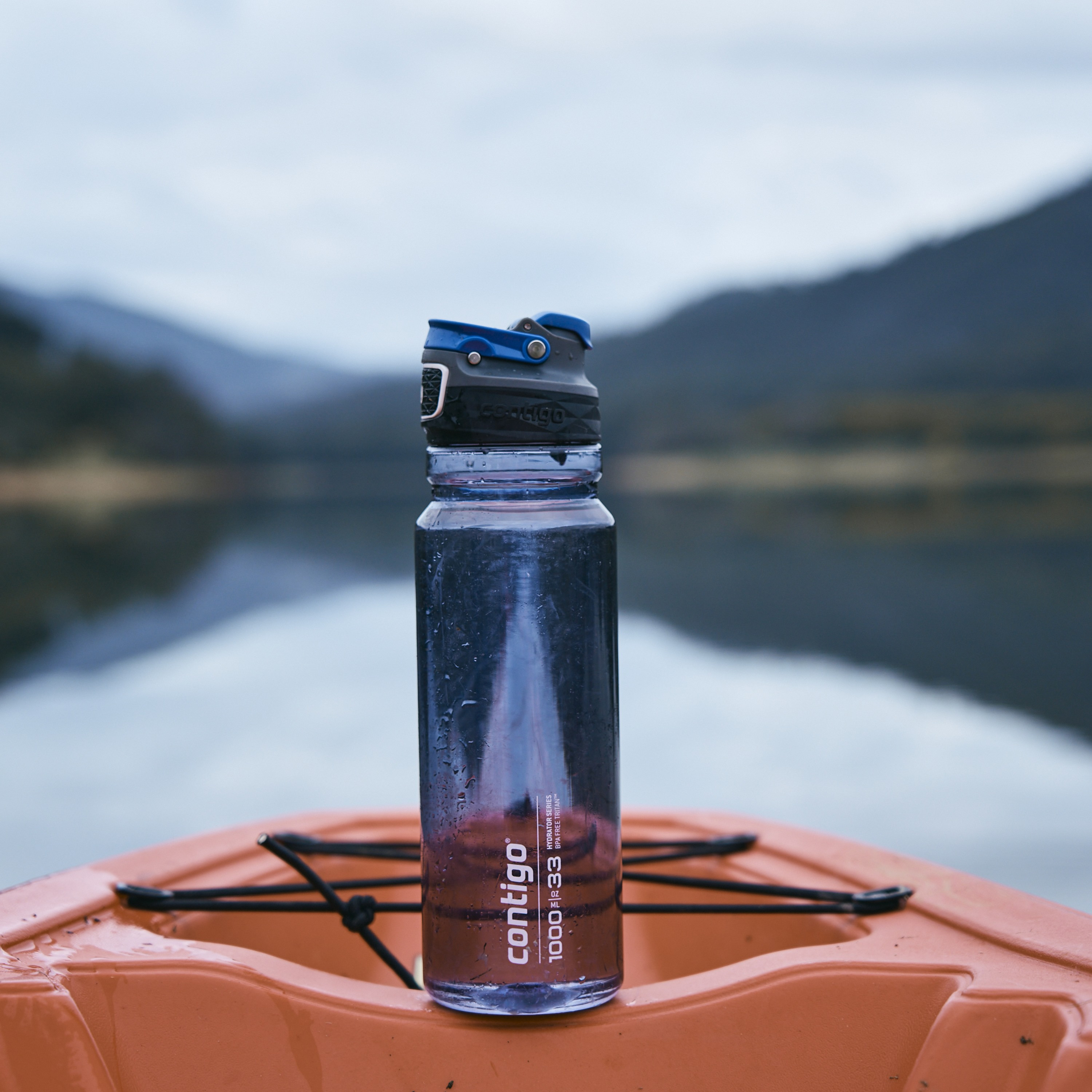 Contigo Plain Plastic Water Bottle with Snap Spout and Leak Resistant Design - 1000 ml-school-waterbottles-image-3