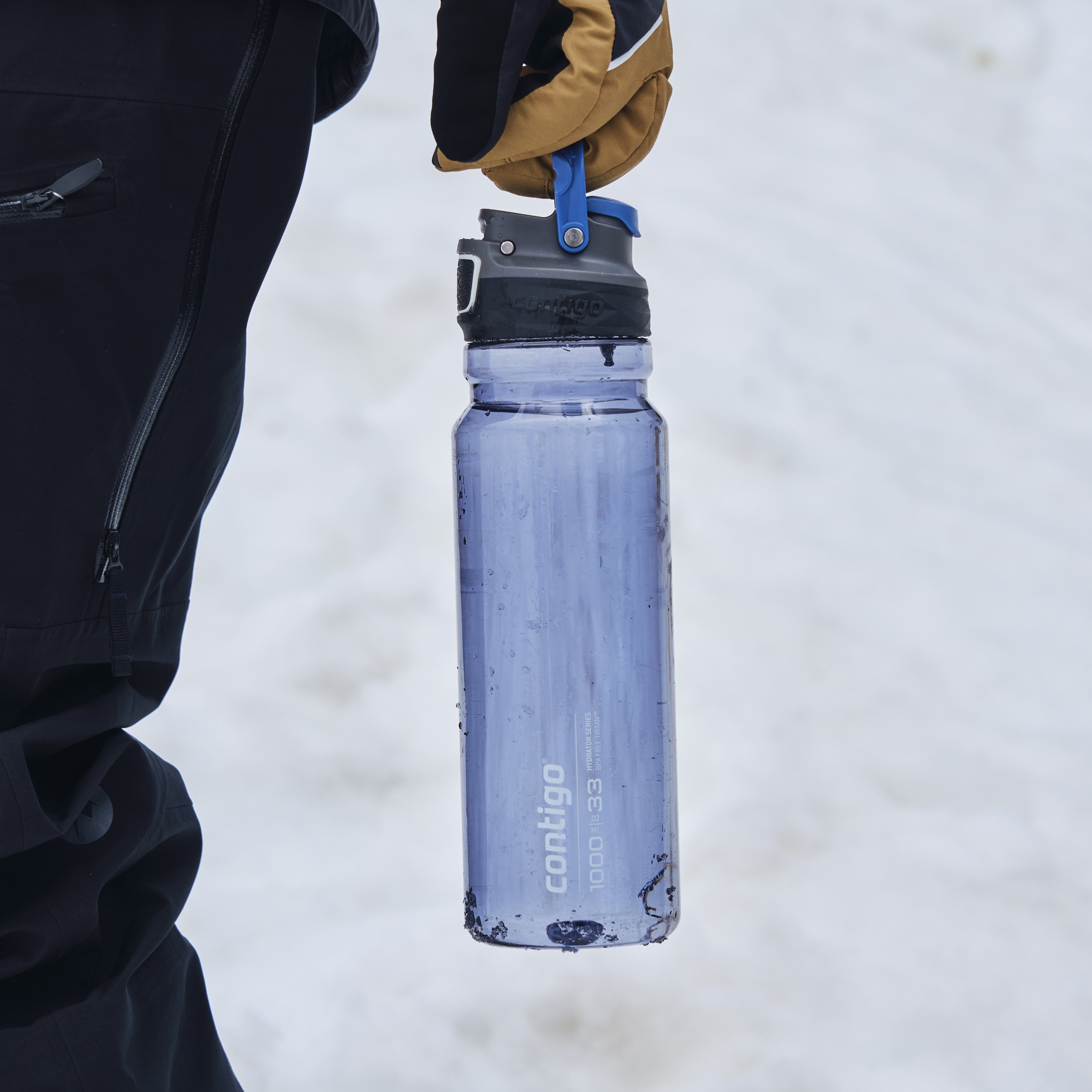 Contigo Plain Plastic Water Bottle with Snap Spout and Leak Resistant Design - 1000 ml-school-waterbottles-image-5