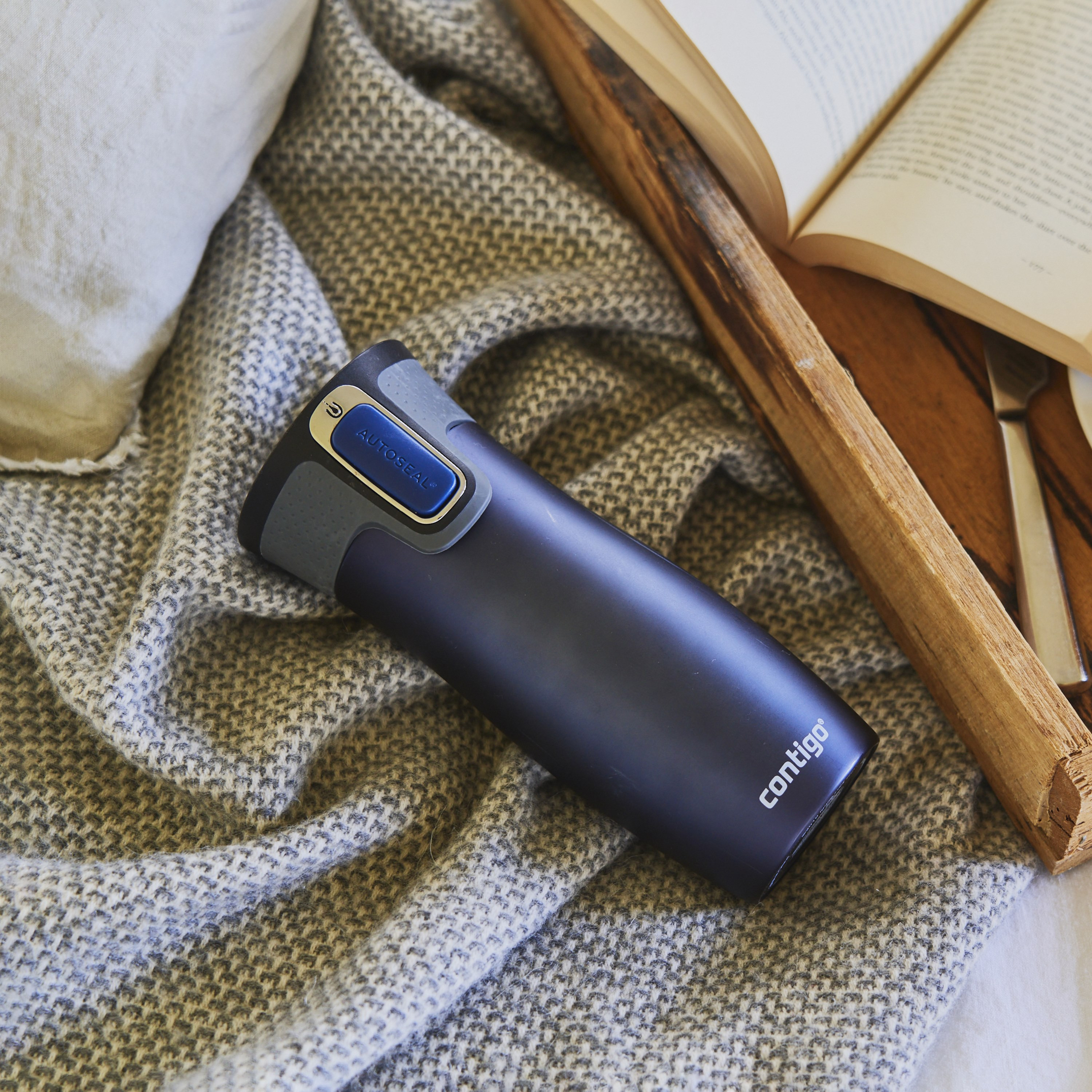 Contigo Plain Stainless Steel Travel Mug with Autoseal Spout and Leak Resistant Design - 470 ml-school-waterbottles-image-12