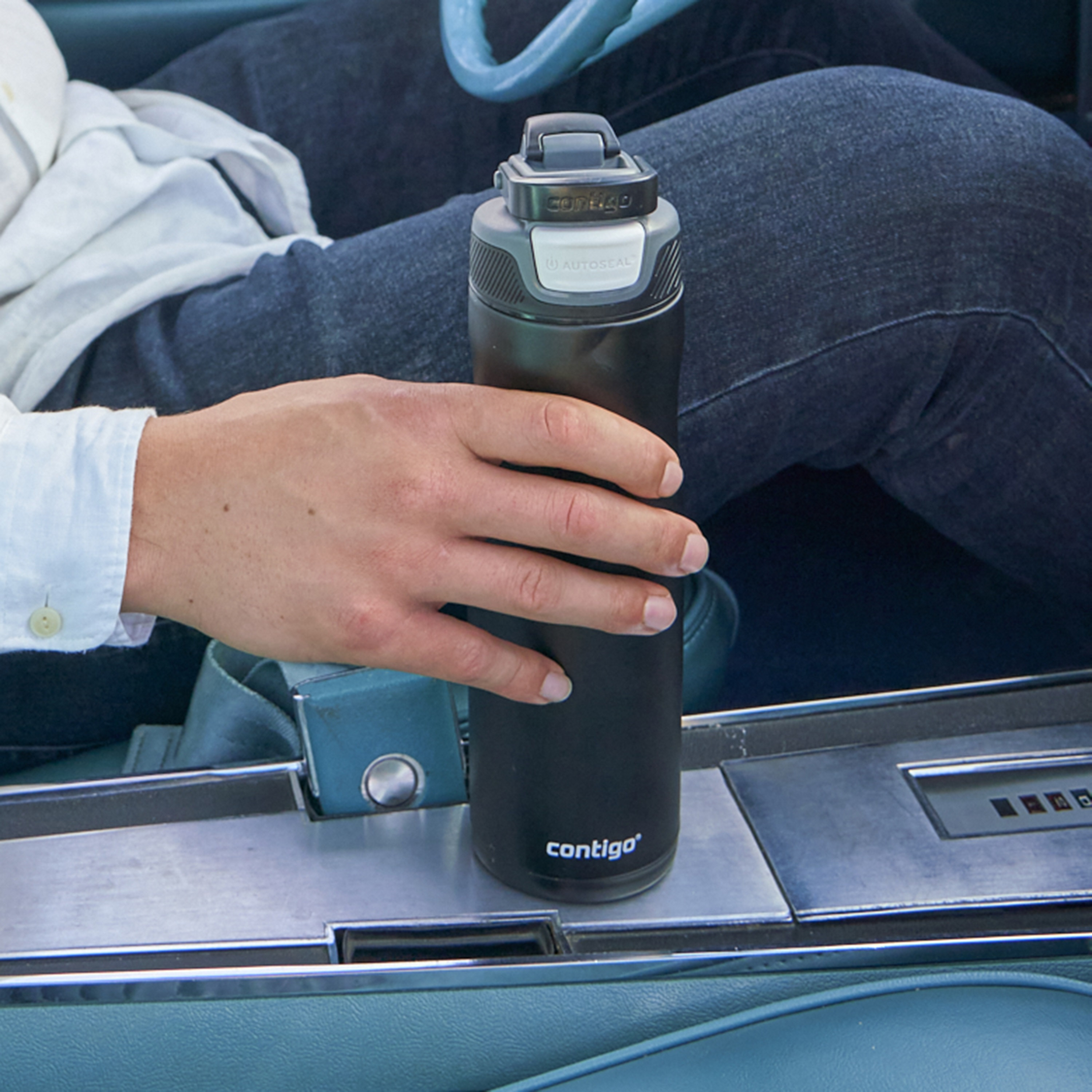 Contigo Plain Stainless Steel Water Bottle with Sipper Spout and Leak Resistant Design - 720 ml-school-waterbottles-image-7