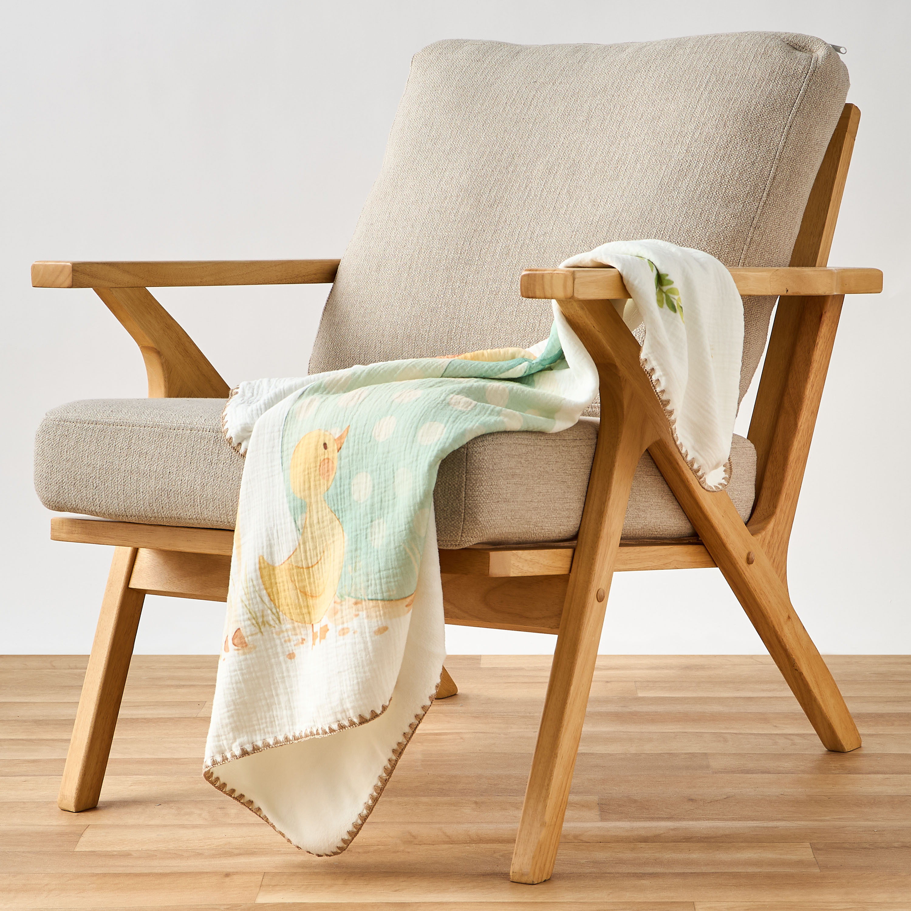 بطانية موسلين إير راب من نيني-baby-nursery-blanketsandswaddles-receivingblankets-image-2