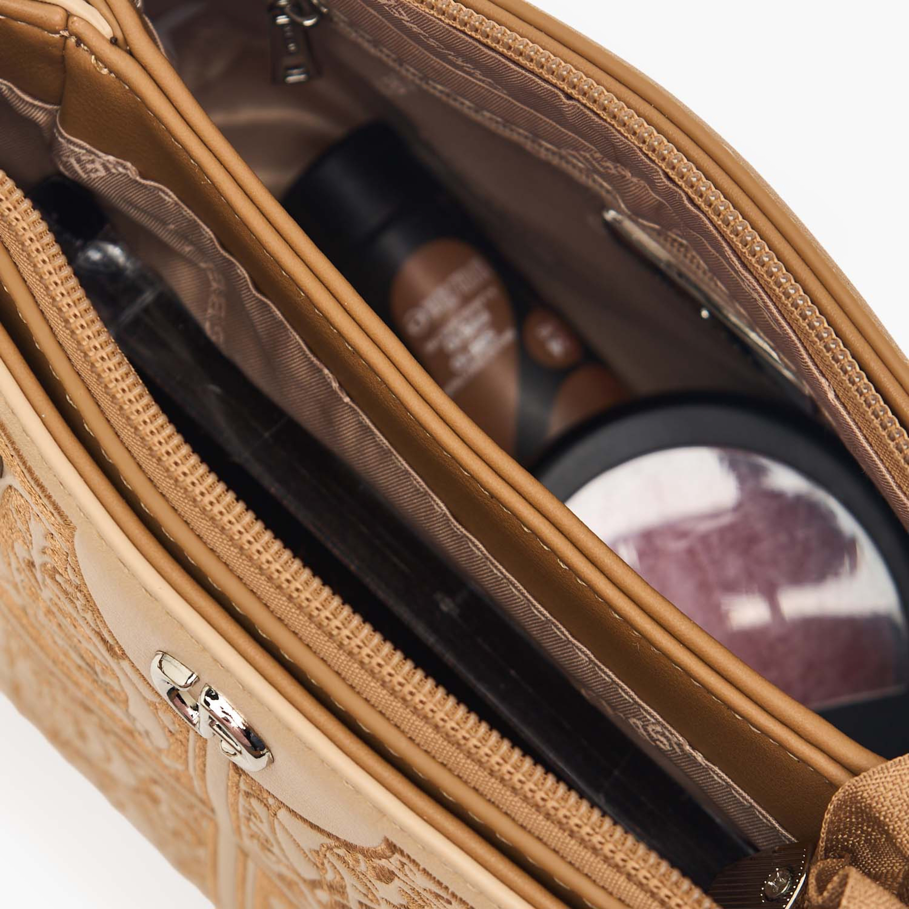 شنطة توت مطرزة مع شنطة قابلة للفصل من كريسبيلا-women-bagsandwallets-handbags-image-10