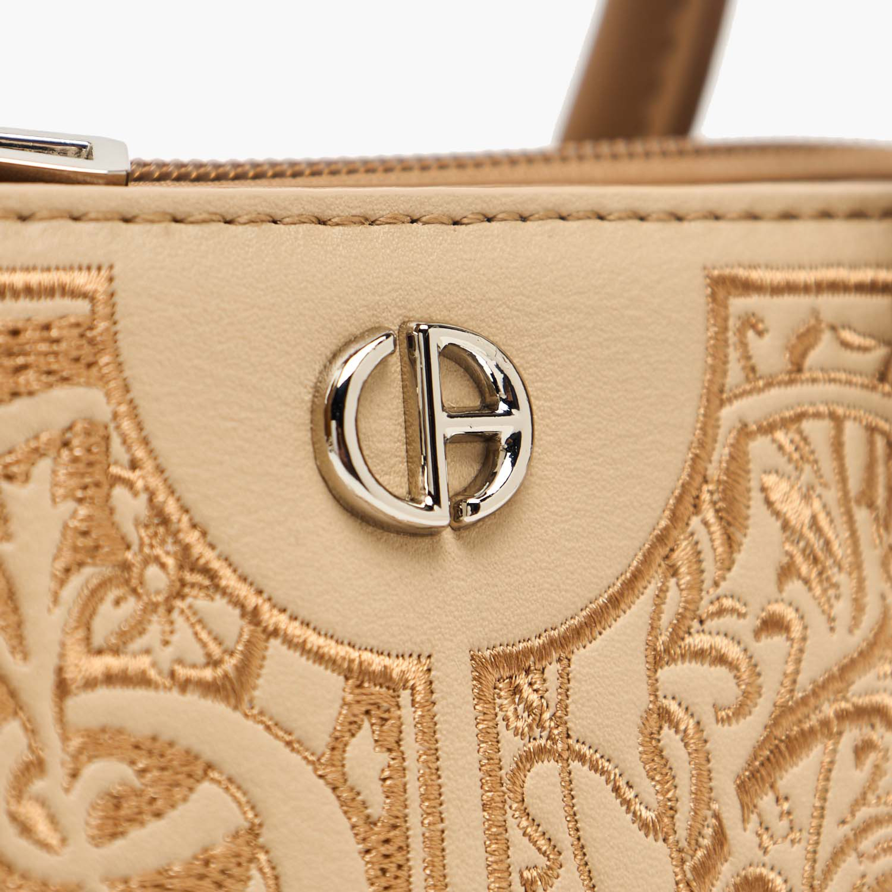 شنطة توت مطرزة مع شنطة قابلة للفصل من كريسبيلا-women-bagsandwallets-handbags-image-6
