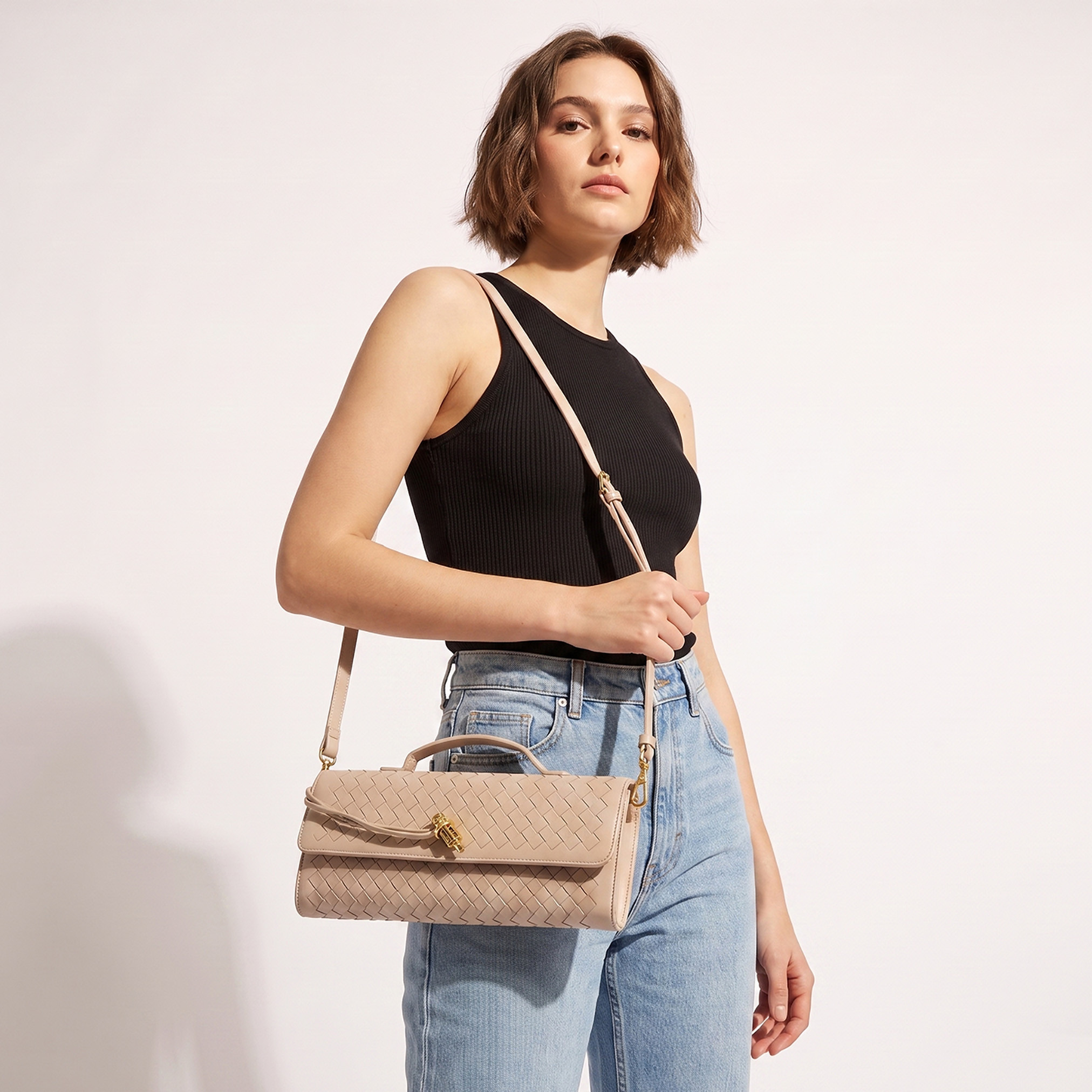 شنطة كلاتش منسوجة بحزام كتف قابل للفصل من كريسبيلا-women-bagsandwallets-handbags-image-36
