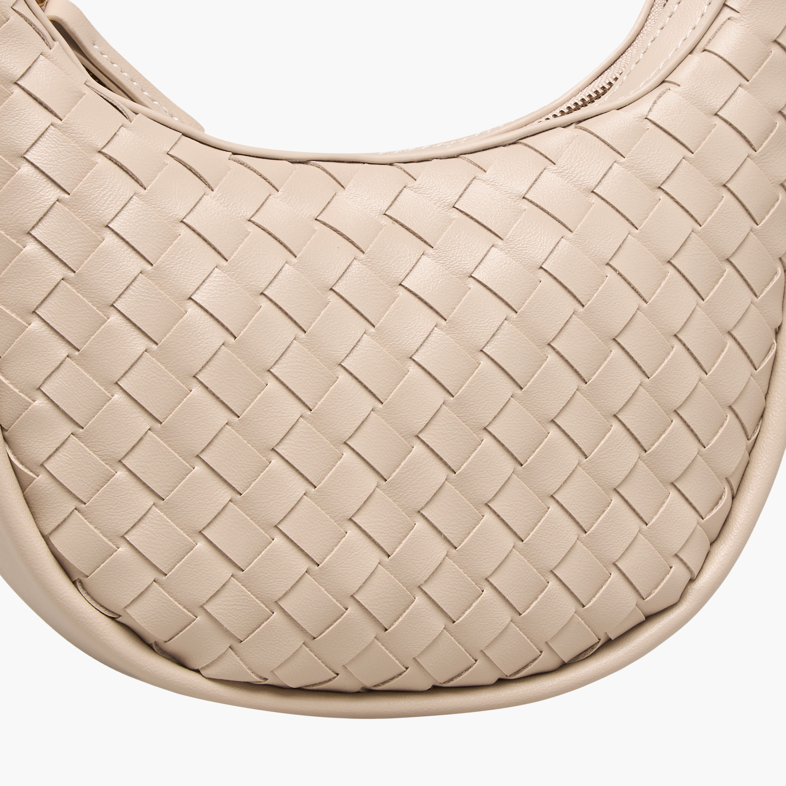 شنطة كتف منسوجة بمقابض مجدولة من كريسبيلا-women-bagsandwallets-handbags-image-5