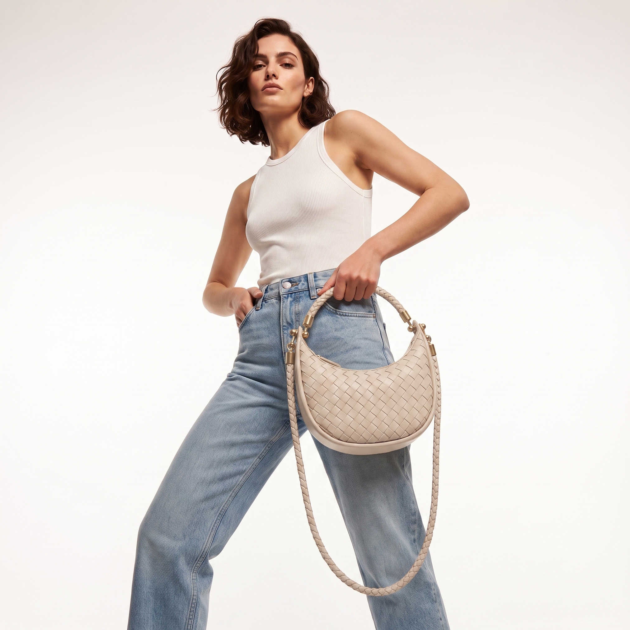 شنطة كتف منسوجة بمقابض مجدولة من كريسبيلا-women-bagsandwallets-handbags-image-43