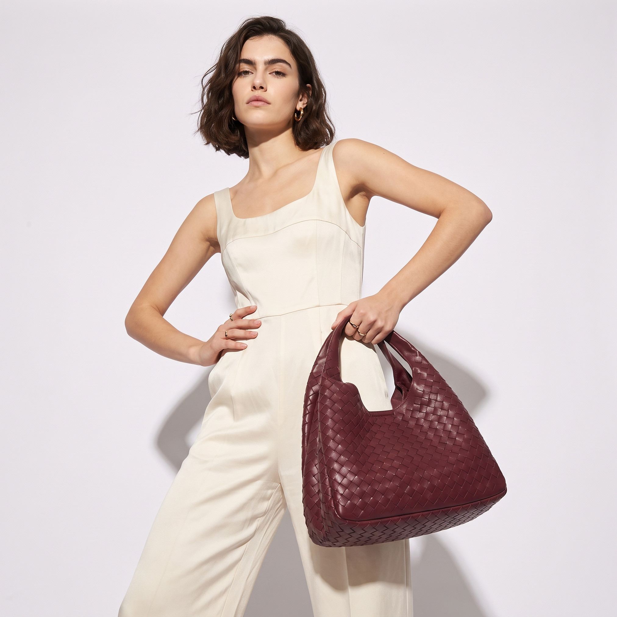 شنطة هوبو منسوجة مع محفظة من كريسبيلا-women-bagsandwallets-handbags-image-22